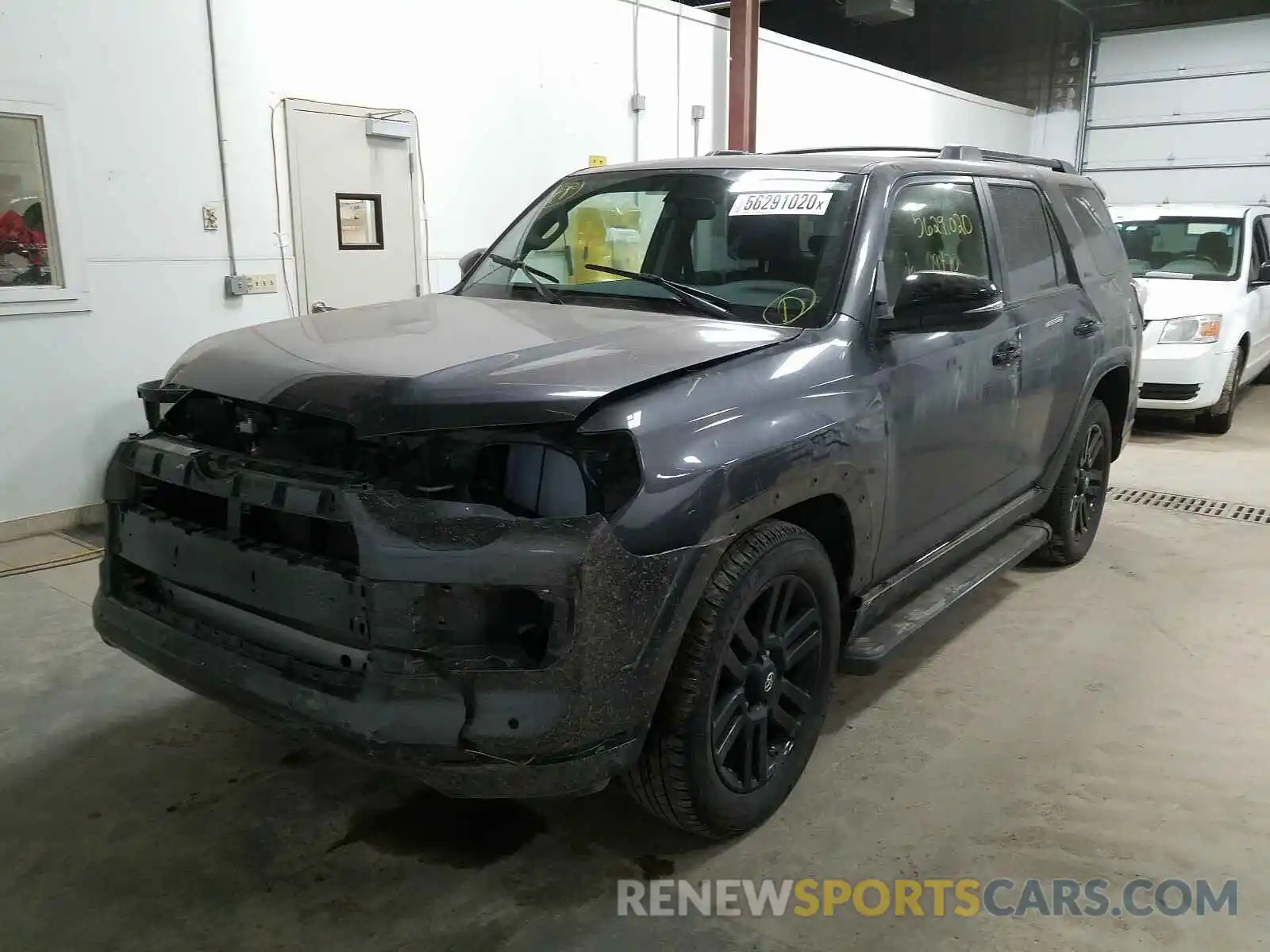 2 Photograph of a damaged car JTEBU5JR1K5639075 TOYOTA 4RUNNER 2019