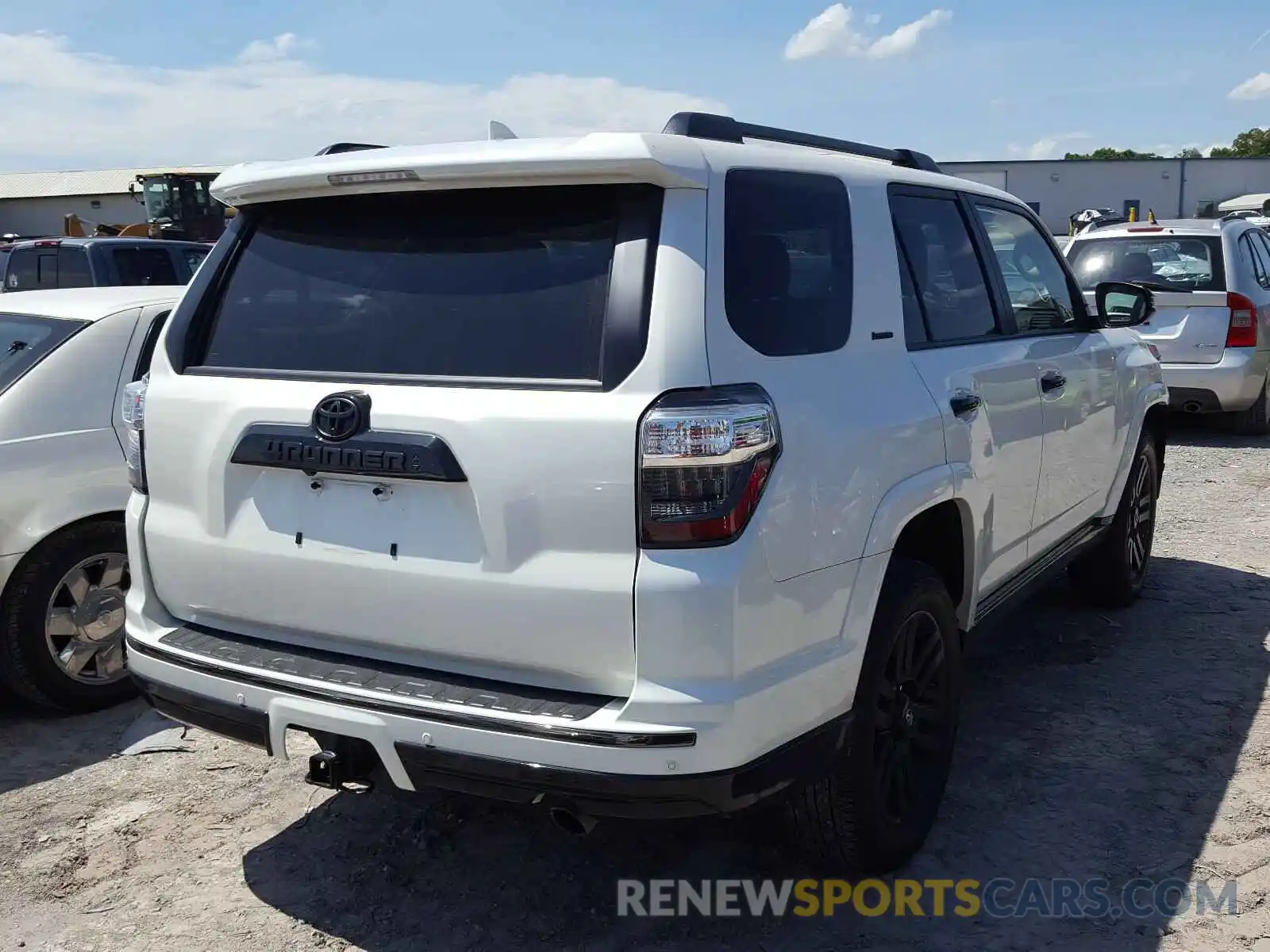 4 Фотография поврежденного автомобиля JTEBU5JR1K5639996 TOYOTA 4RUNNER 2019