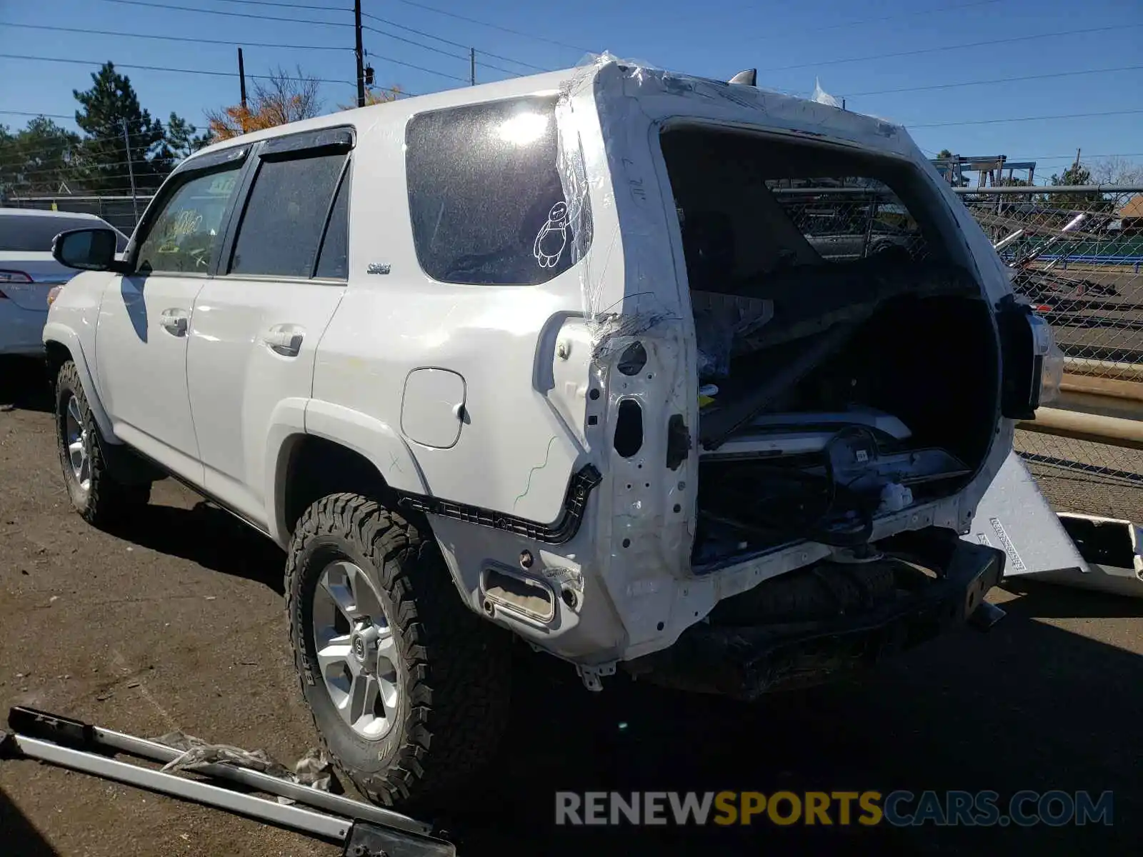 3 Photograph of a damaged car JTEBU5JR1K5642834 TOYOTA 4RUNNER 2019