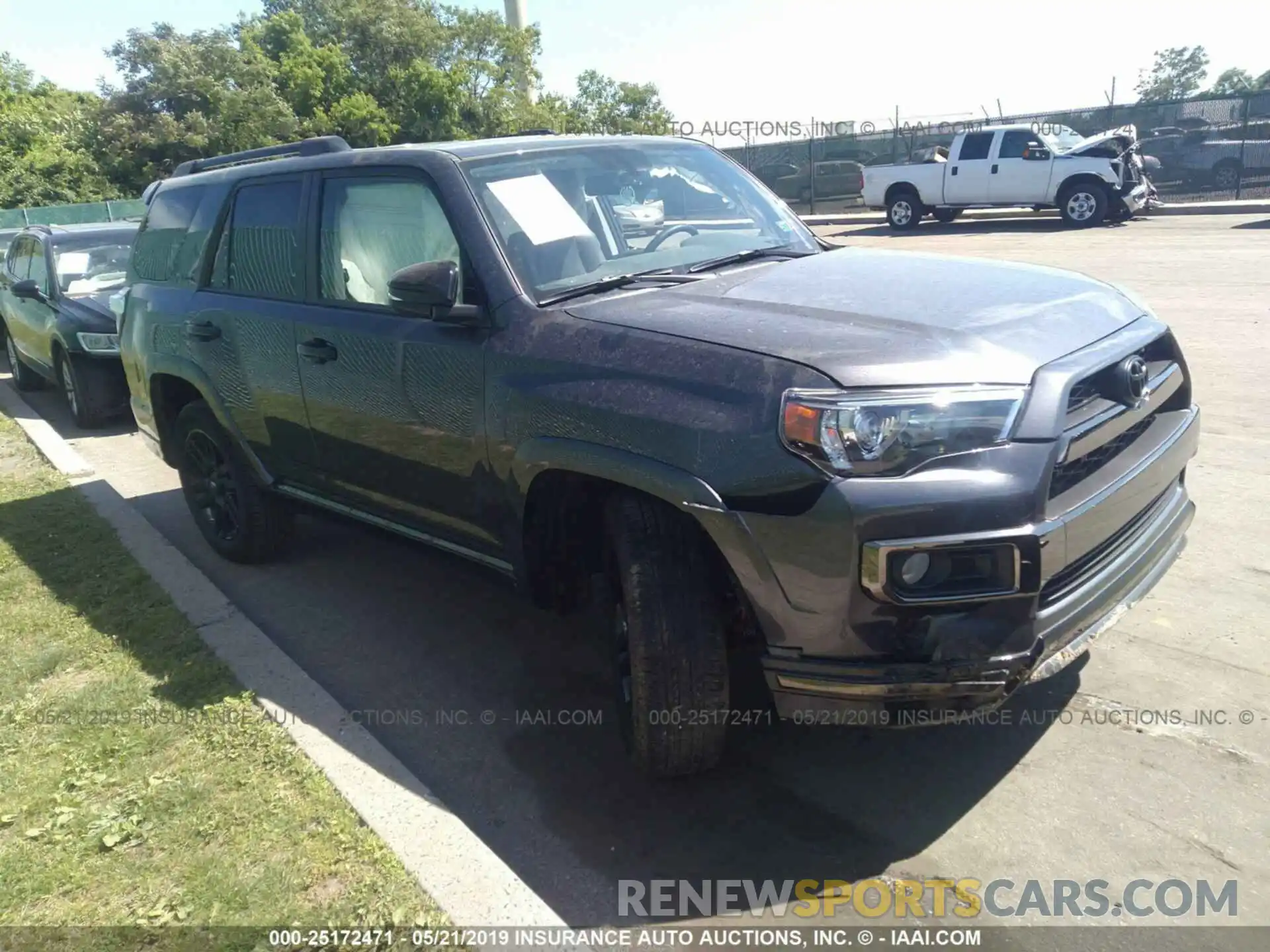 1 Photograph of a damaged car JTEBU5JR1K5643644 TOYOTA 4RUNNER 2019