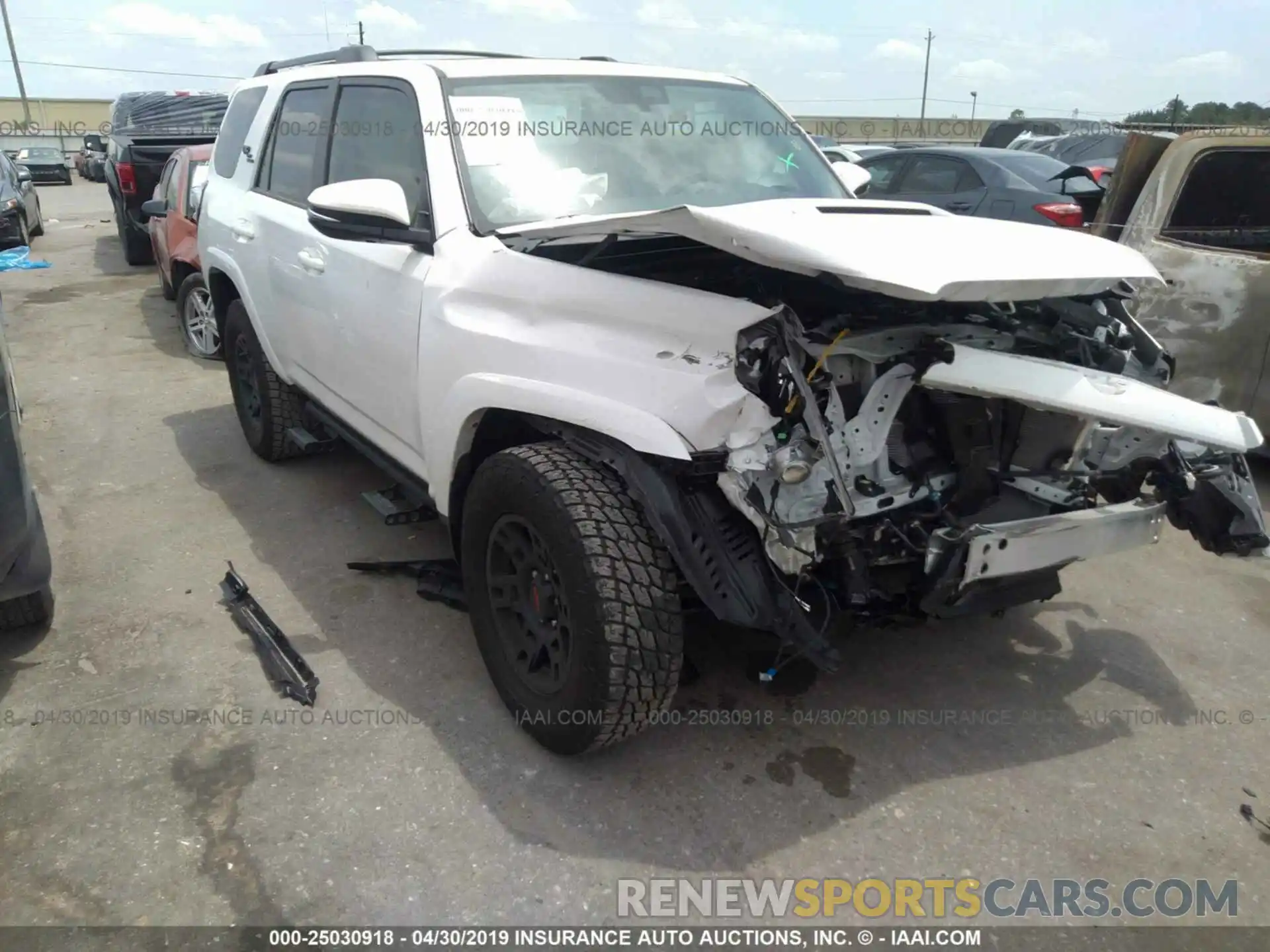 1 Photograph of a damaged car JTEBU5JR1K5649945 TOYOTA 4RUNNER 2019