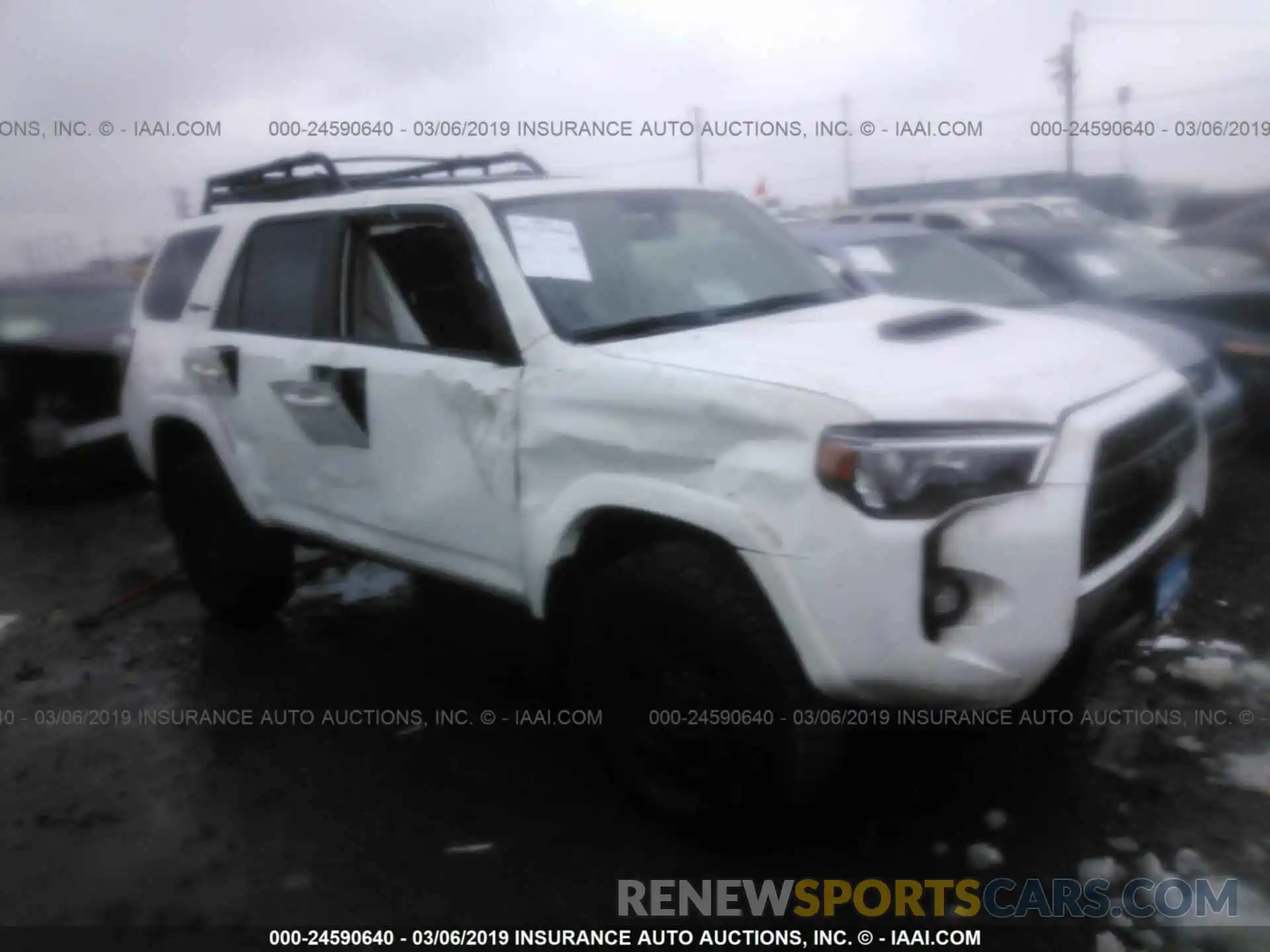 1 Photograph of a damaged car JTEBU5JR1K5651081 TOYOTA 4RUNNER 2019