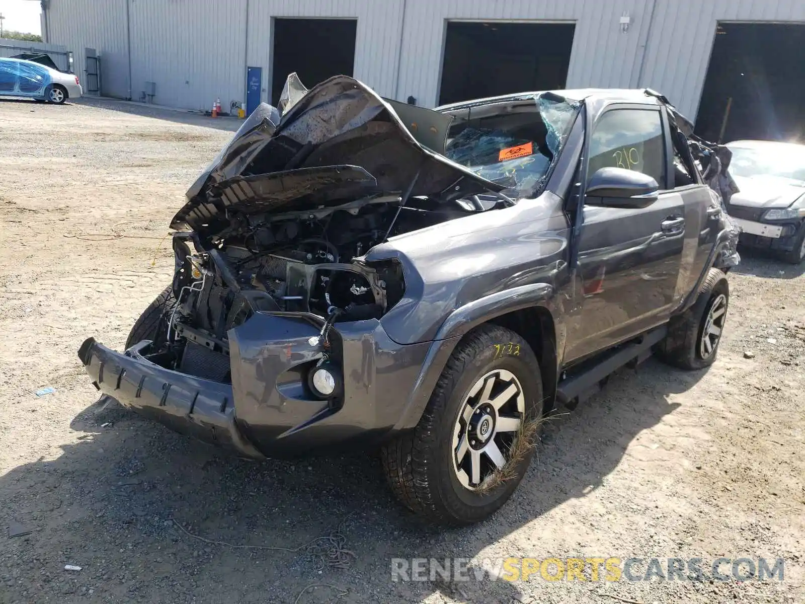 2 Photograph of a damaged car JTEBU5JR1K5653736 TOYOTA 4RUNNER 2019