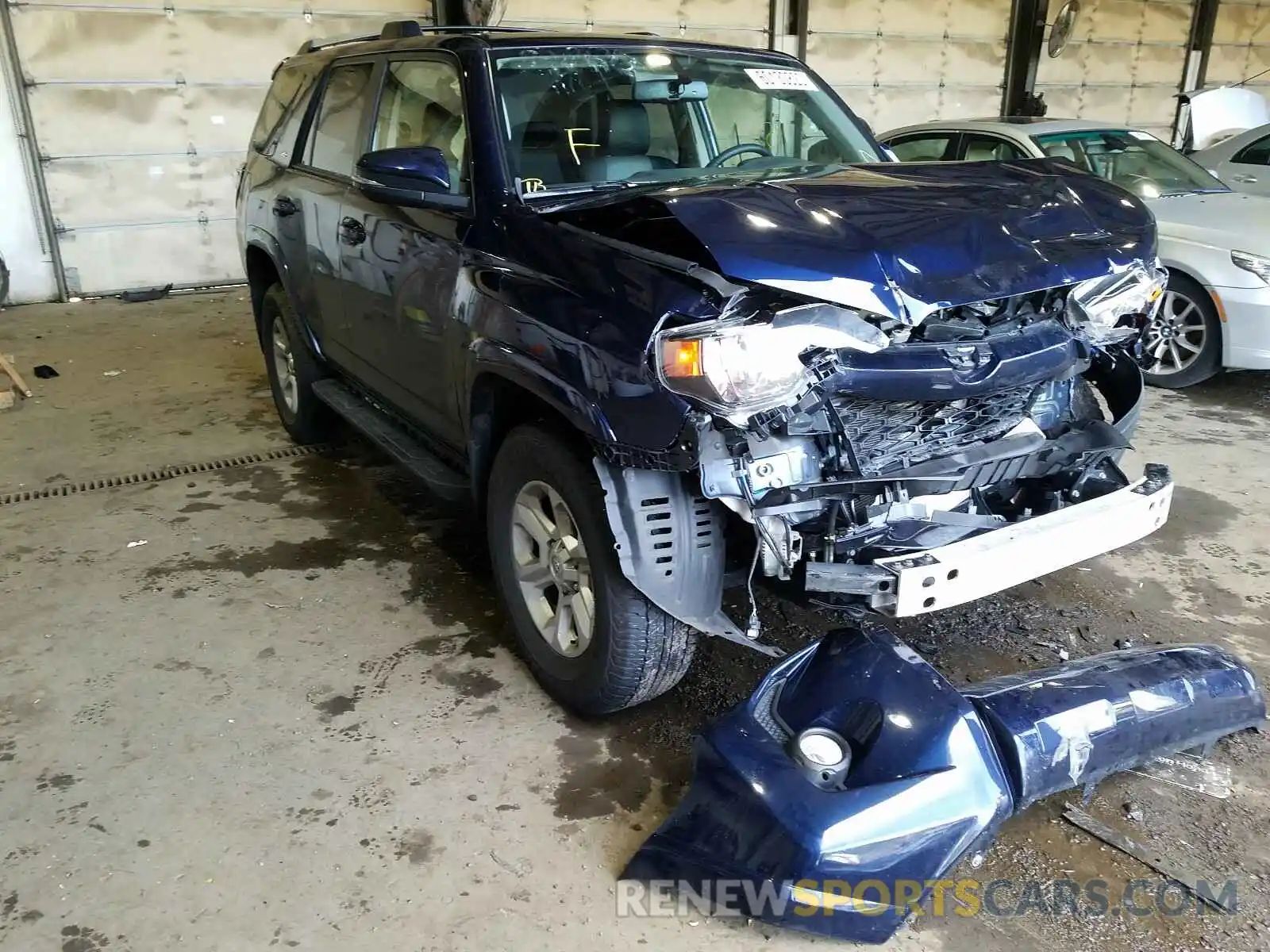 1 Photograph of a damaged car JTEBU5JR1K5653753 TOYOTA 4RUNNER 2019