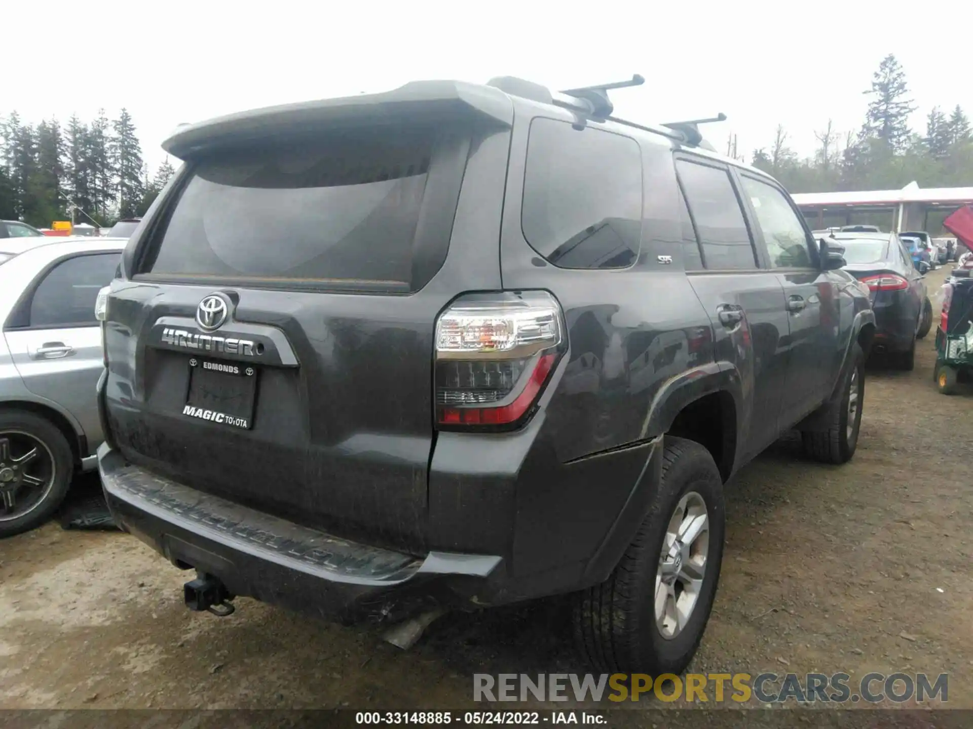 4 Фотография поврежденного автомобиля JTEBU5JR1K5655406 TOYOTA 4RUNNER 2019