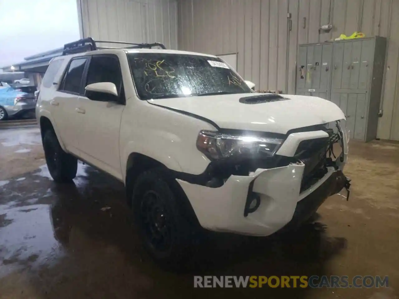 1 Photograph of a damaged car JTEBU5JR1K5658631 TOYOTA 4RUNNER 2019