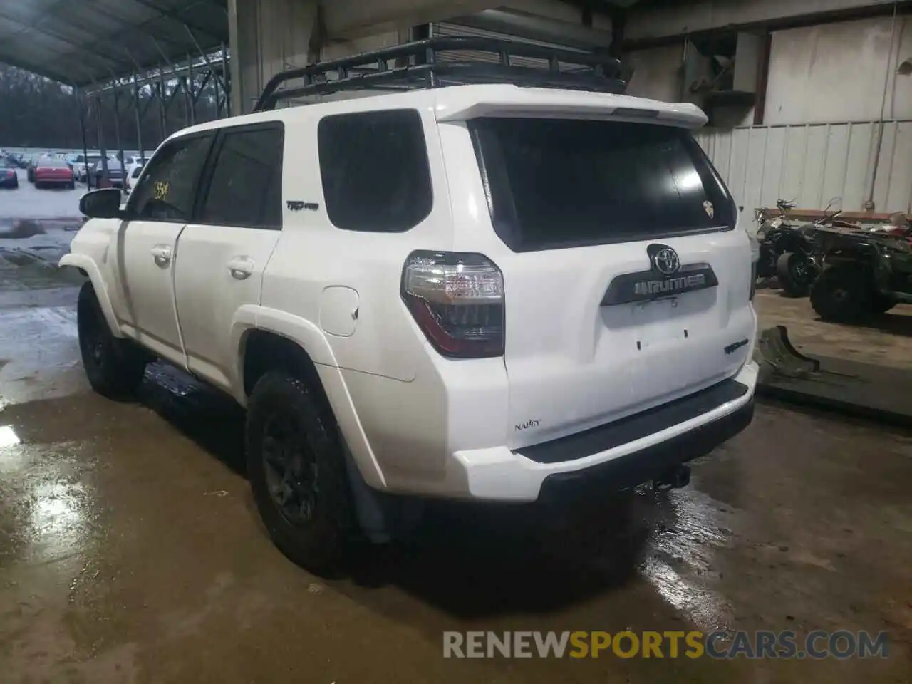 3 Фотография поврежденного автомобиля JTEBU5JR1K5658631 TOYOTA 4RUNNER 2019