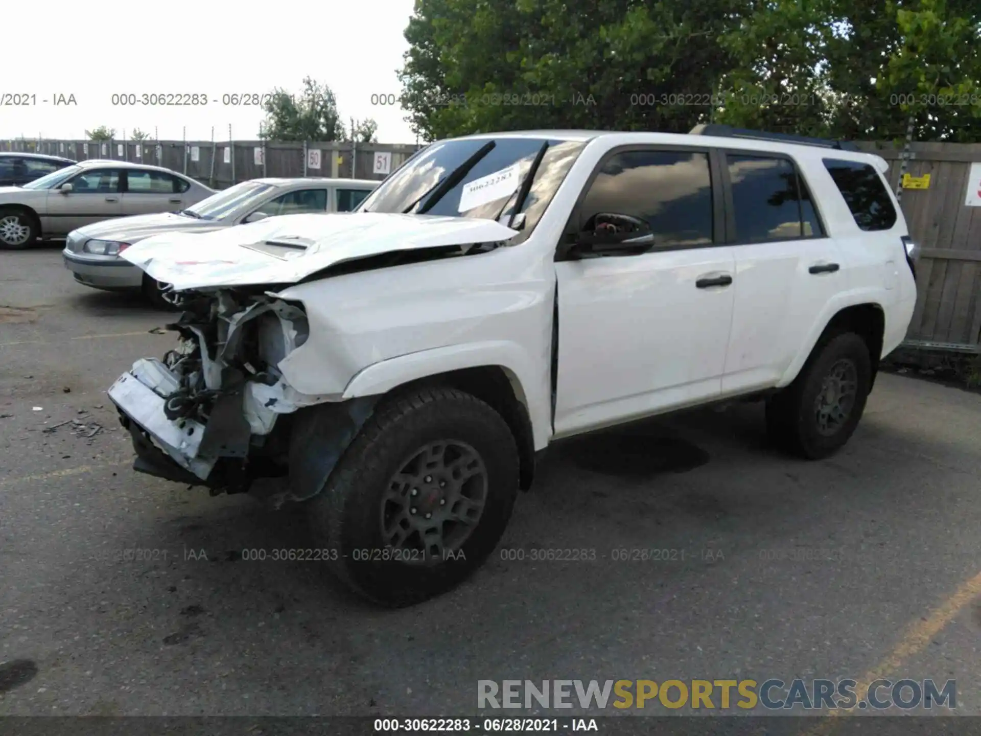 2 Photograph of a damaged car JTEBU5JR1K5659410 TOYOTA 4RUNNER 2019