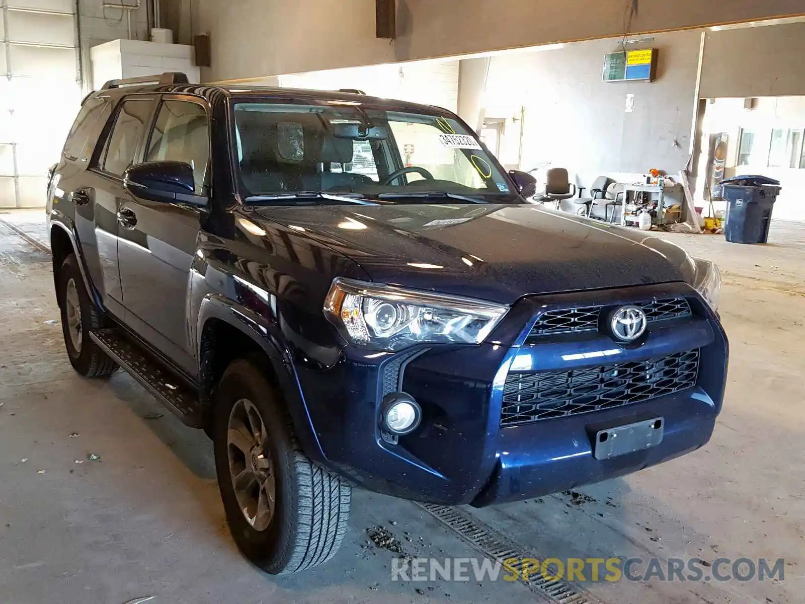 1 Photograph of a damaged car JTEBU5JR1K5660198 TOYOTA 4RUNNER 2019