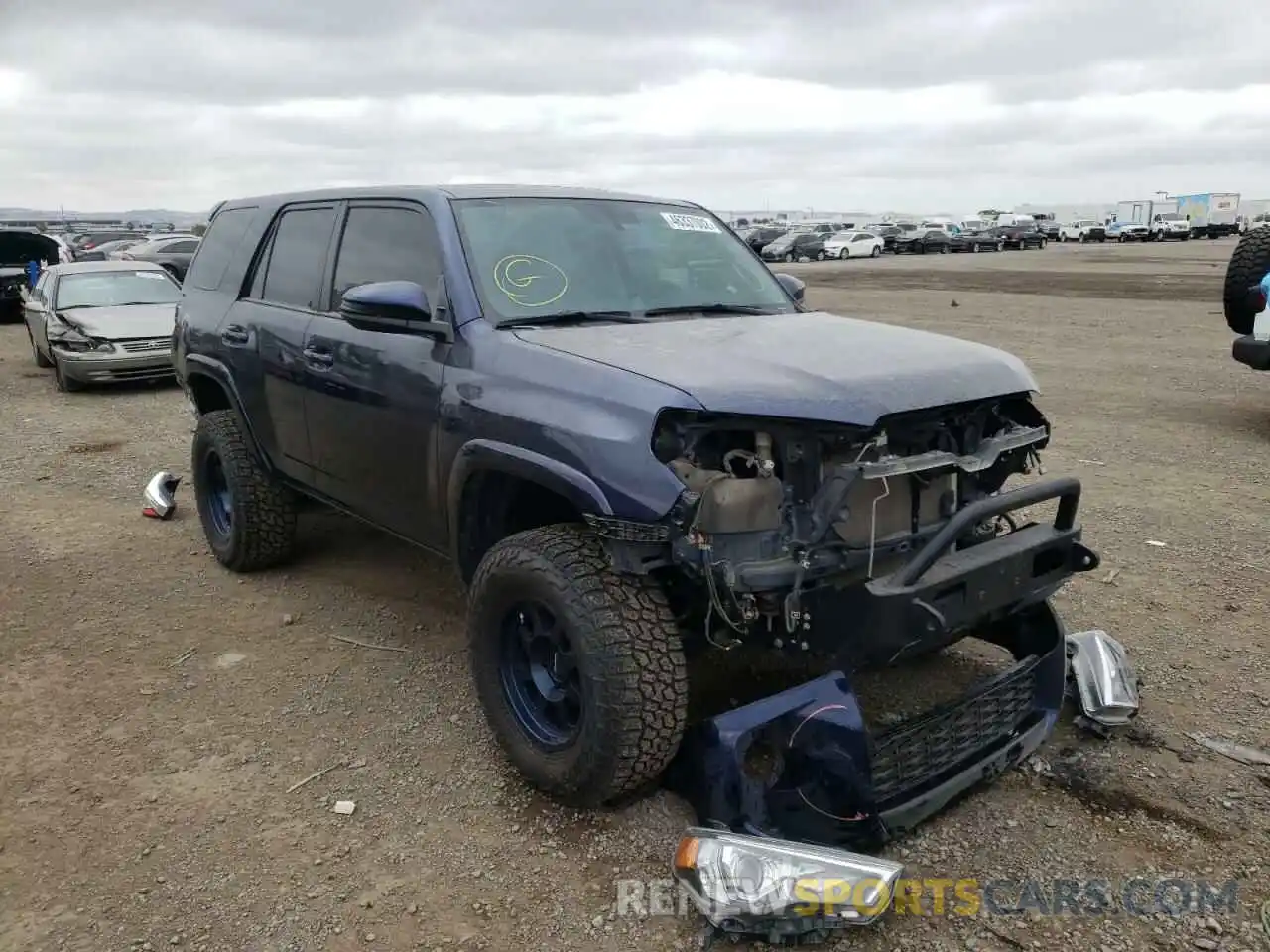 1 Фотография поврежденного автомобиля JTEBU5JR1K5662761 TOYOTA 4RUNNER 2019