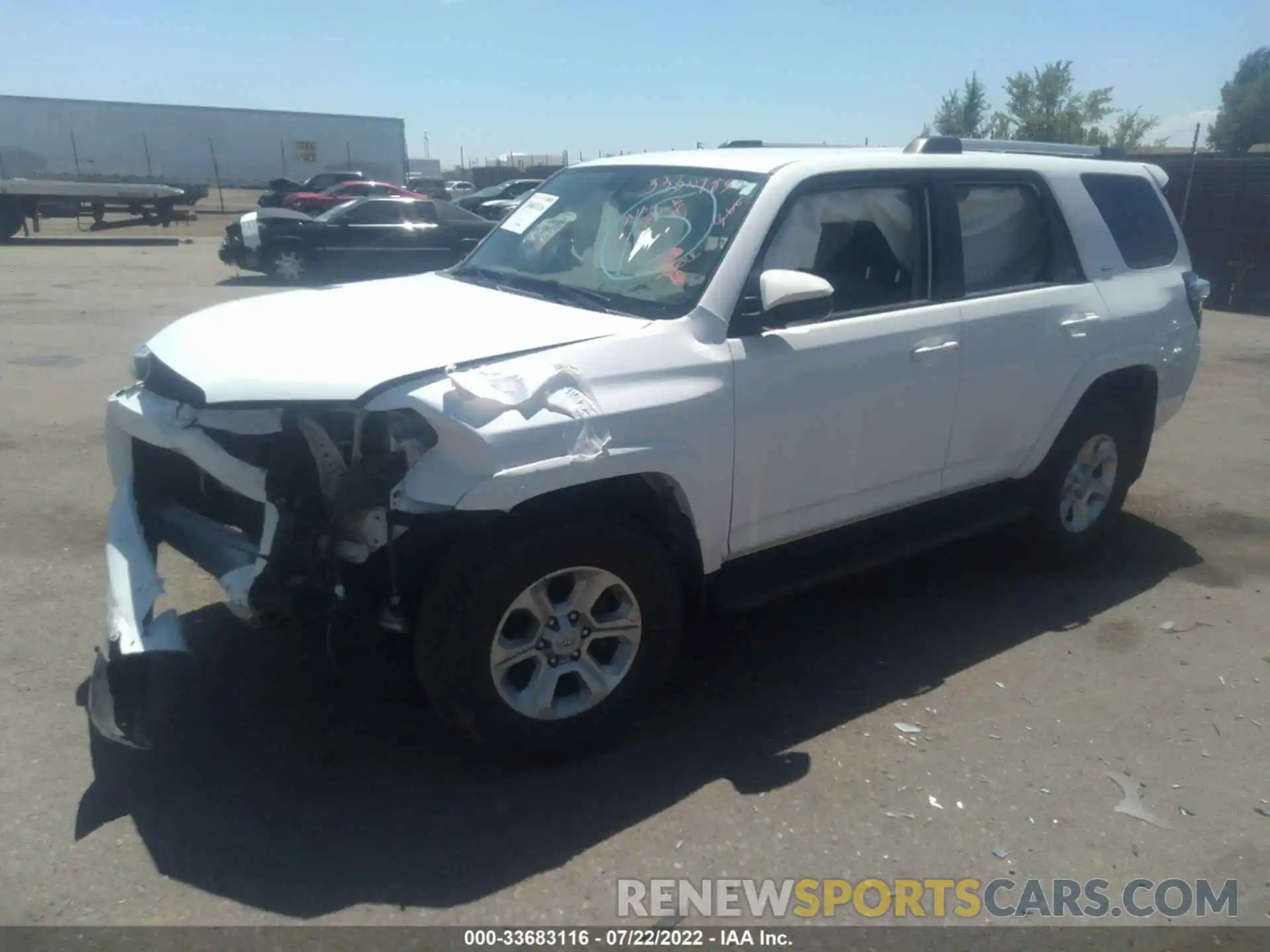 2 Photograph of a damaged car JTEBU5JR1K5663439 TOYOTA 4RUNNER 2019