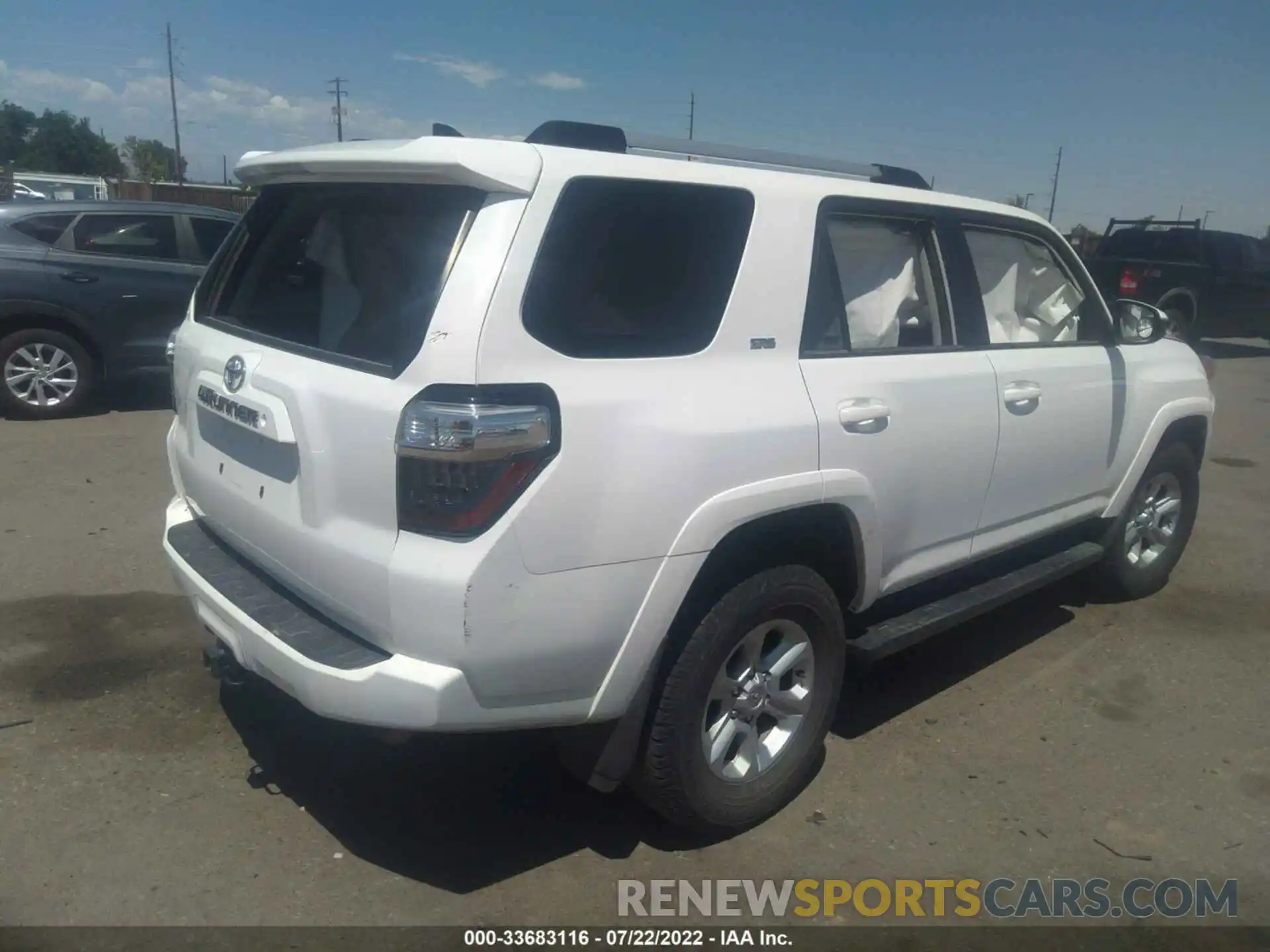 4 Photograph of a damaged car JTEBU5JR1K5663439 TOYOTA 4RUNNER 2019