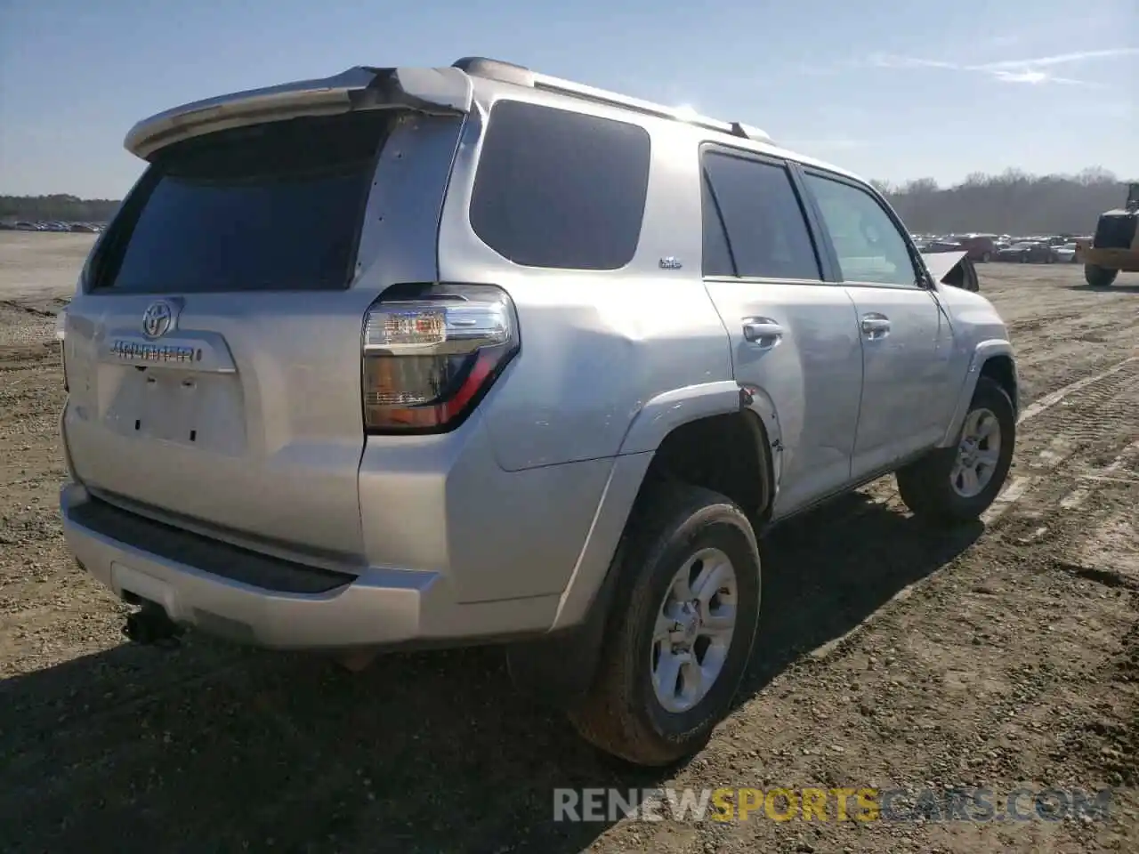 4 Photograph of a damaged car JTEBU5JR1K5663778 TOYOTA 4RUNNER 2019