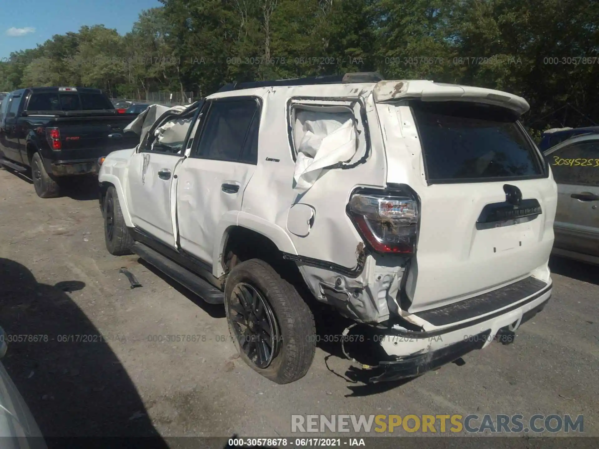 3 Photograph of a damaged car JTEBU5JR1K5664641 TOYOTA 4RUNNER 2019