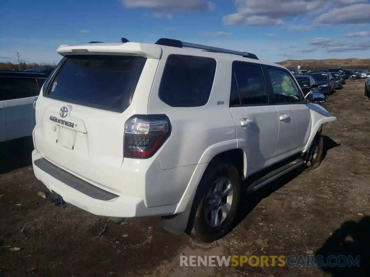 4 Photograph of a damaged car JTEBU5JR1K5665790 TOYOTA 4RUNNER 2019