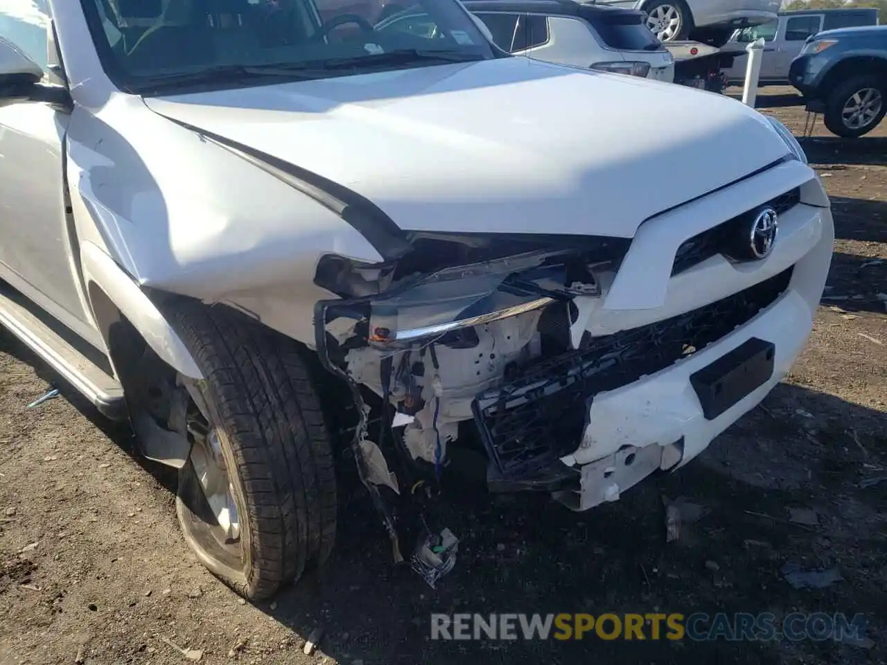 9 Photograph of a damaged car JTEBU5JR1K5665790 TOYOTA 4RUNNER 2019