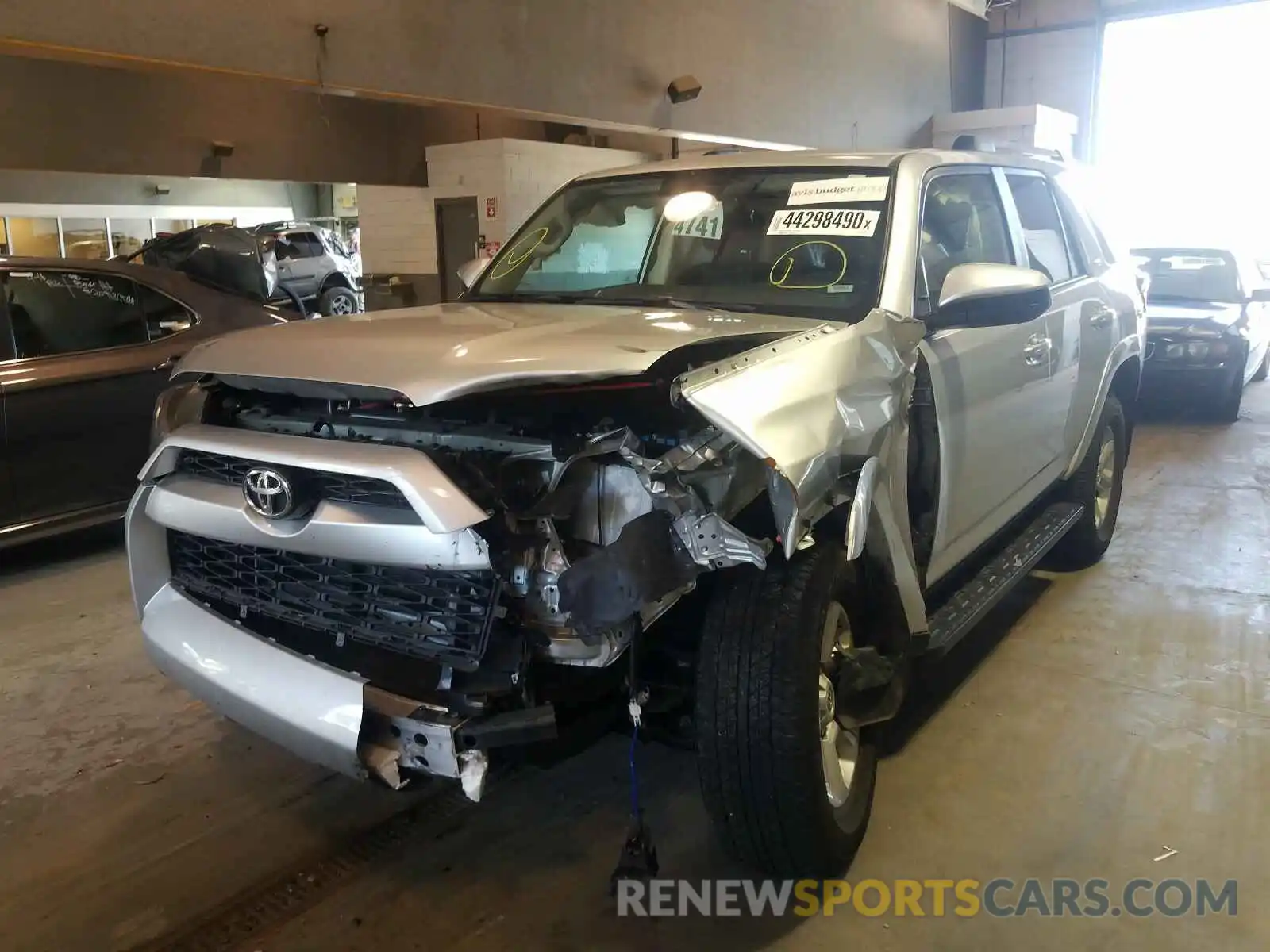 2 Photograph of a damaged car JTEBU5JR1K5669399 TOYOTA 4RUNNER 2019