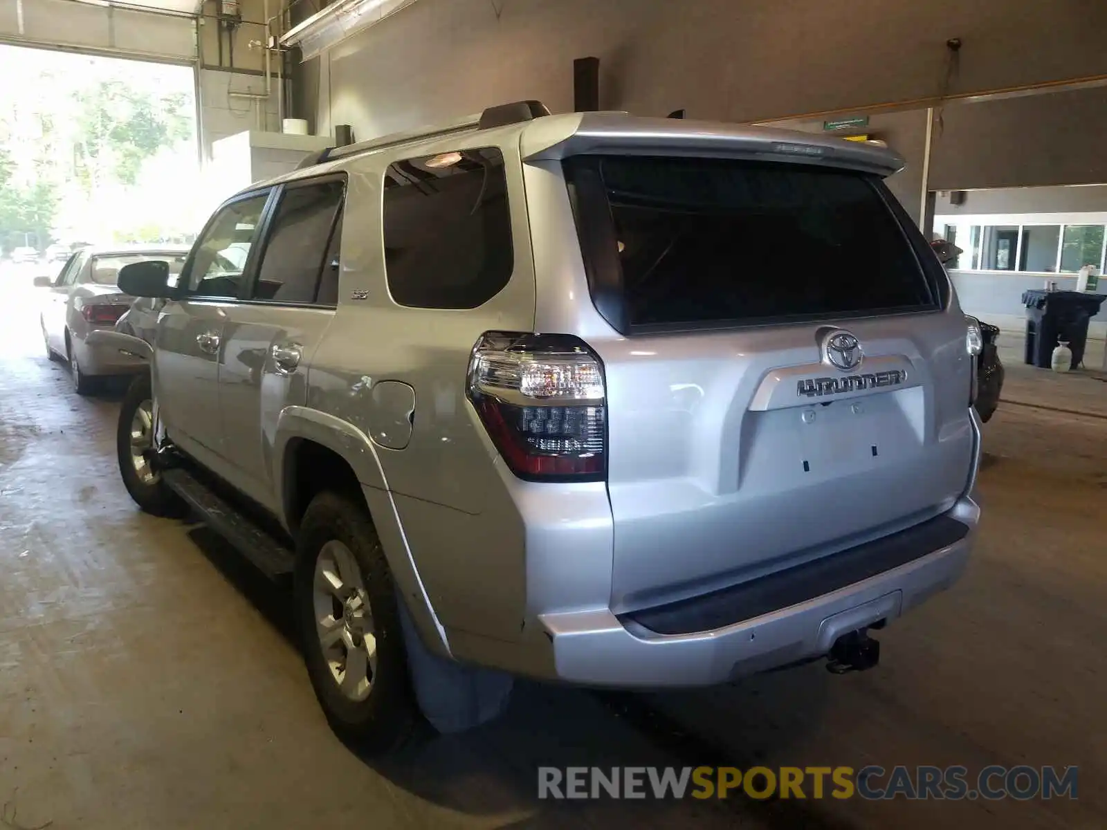 3 Photograph of a damaged car JTEBU5JR1K5669399 TOYOTA 4RUNNER 2019