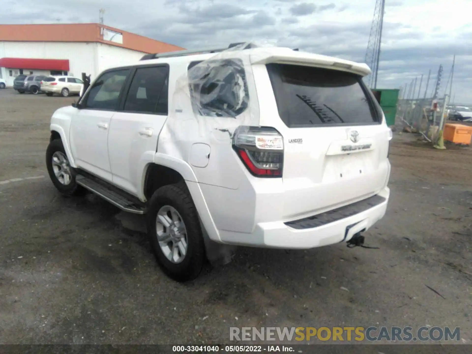 3 Фотография поврежденного автомобиля JTEBU5JR1K5674277 TOYOTA 4RUNNER 2019