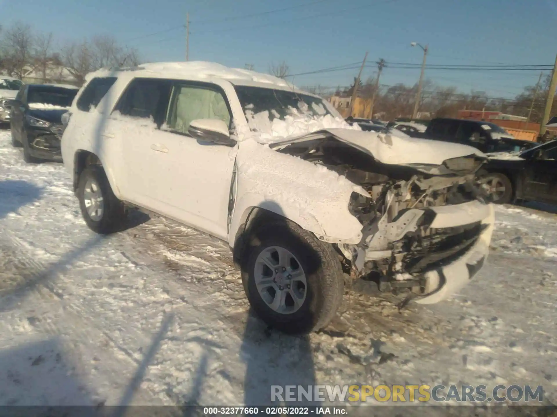 1 Photograph of a damaged car JTEBU5JR1K5676174 TOYOTA 4RUNNER 2019