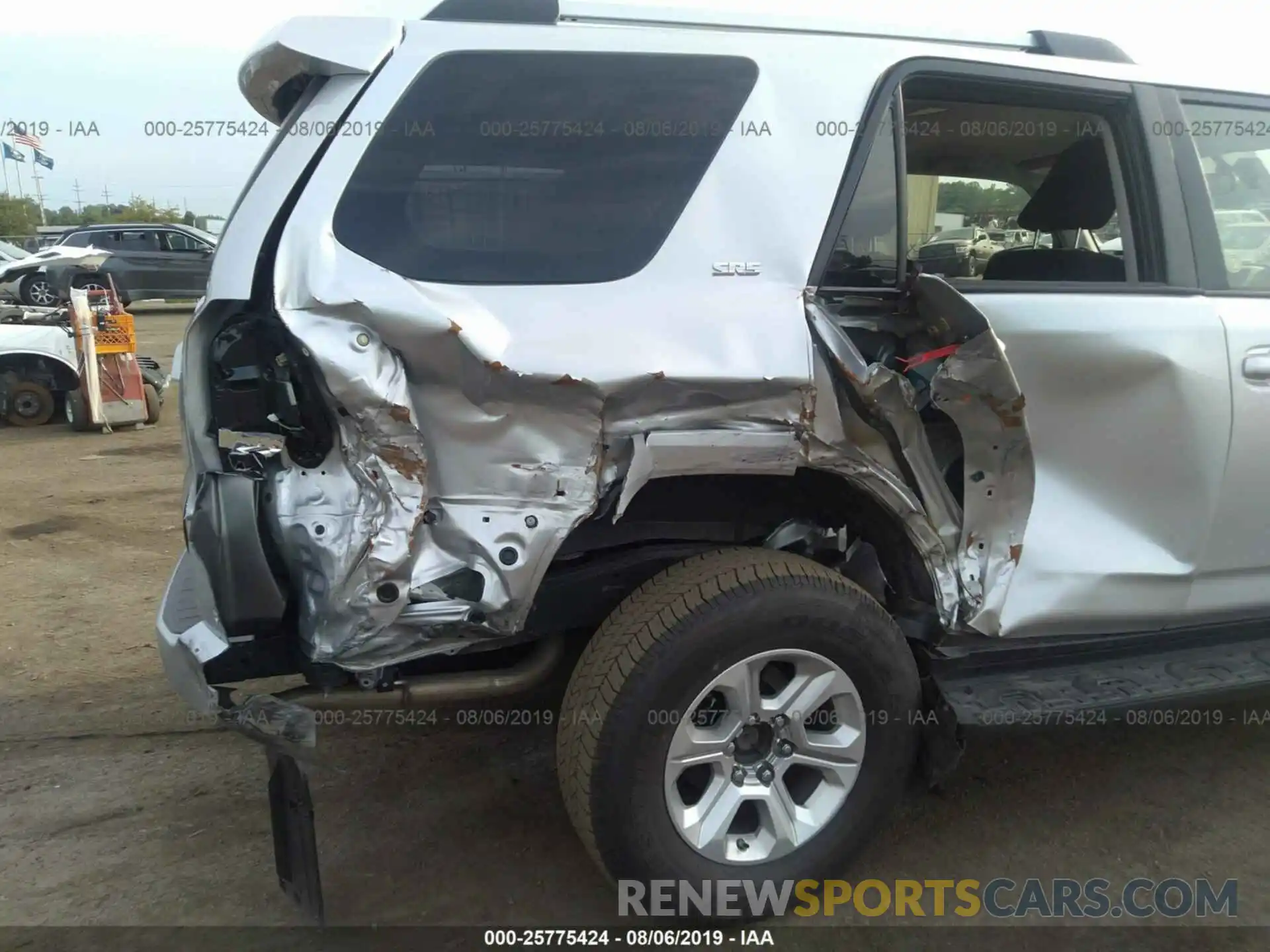 6 Photograph of a damaged car JTEBU5JR1K5677504 TOYOTA 4RUNNER 2019