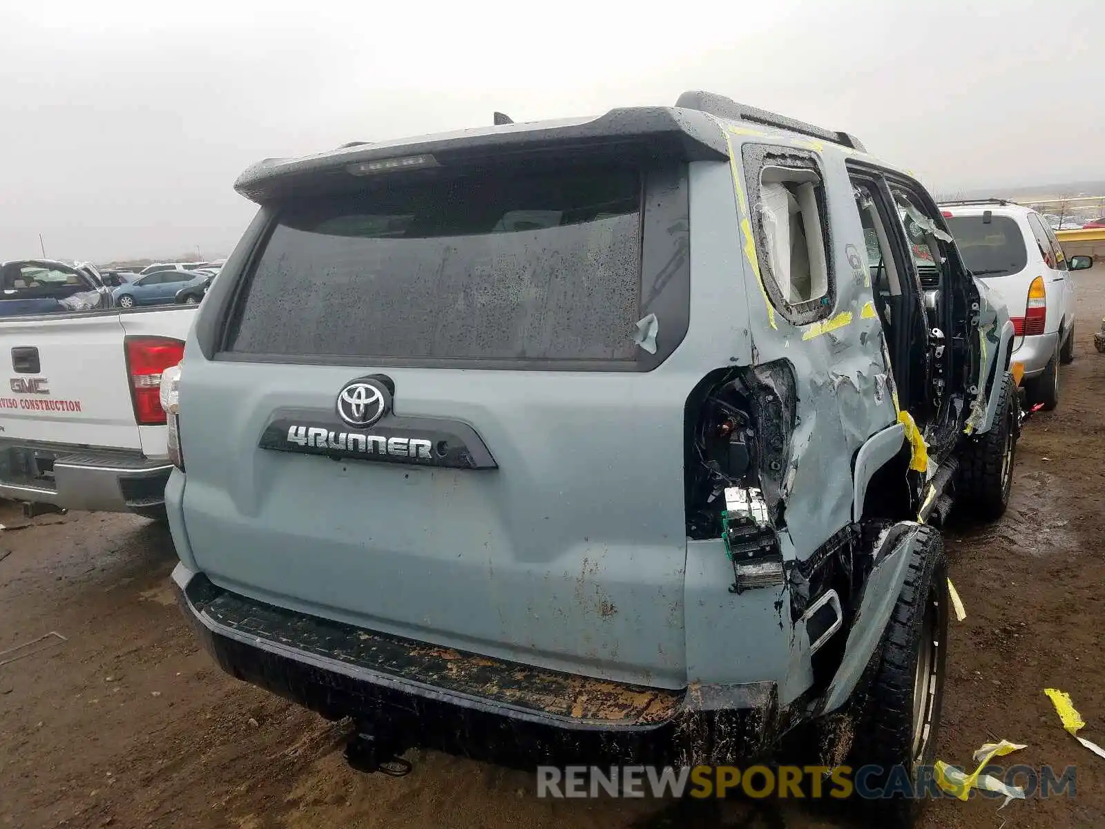 4 Photograph of a damaged car JTEBU5JR1K5680936 TOYOTA 4RUNNER 2019