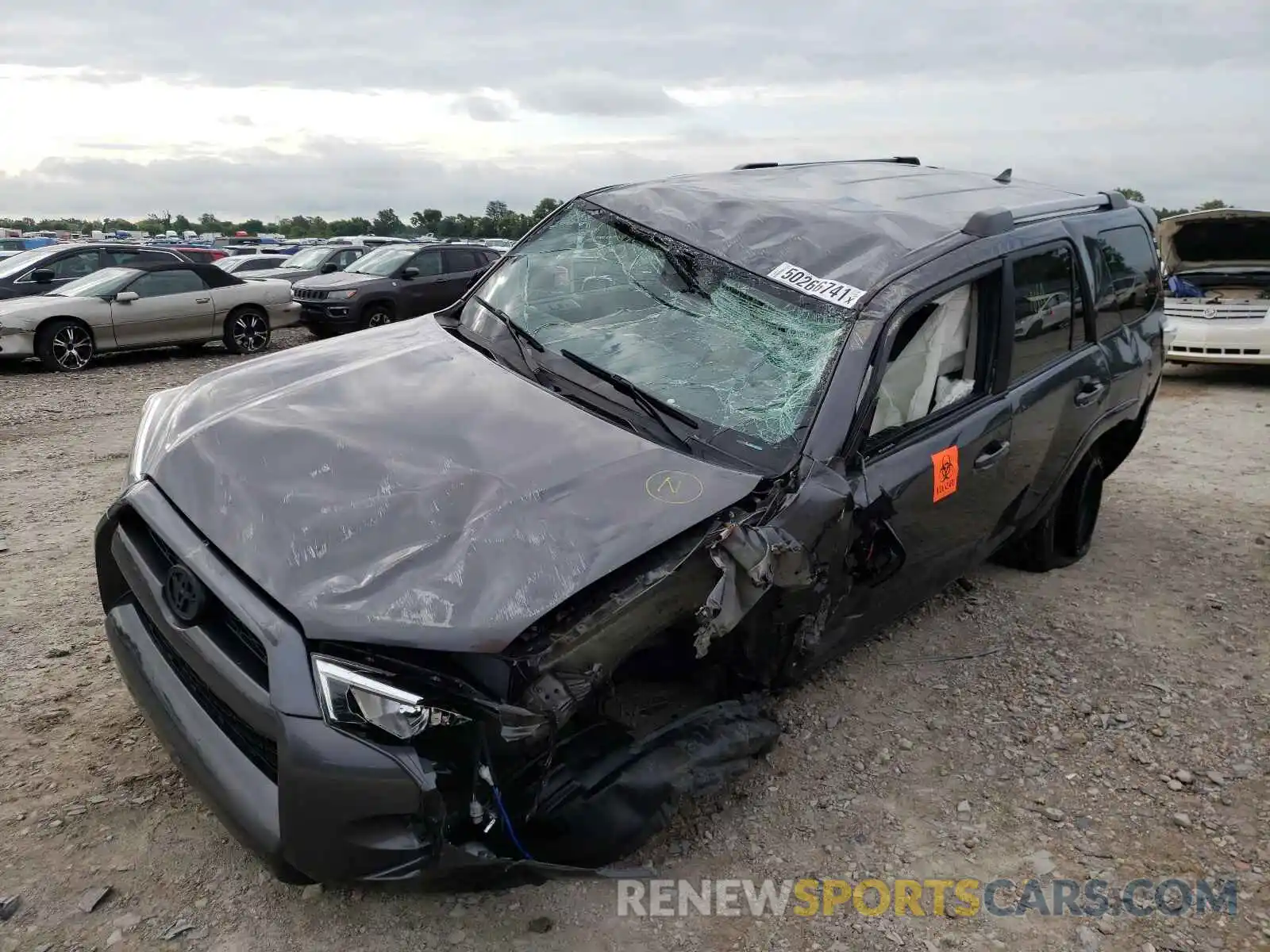 2 Photograph of a damaged car JTEBU5JR1K5683917 TOYOTA 4RUNNER 2019