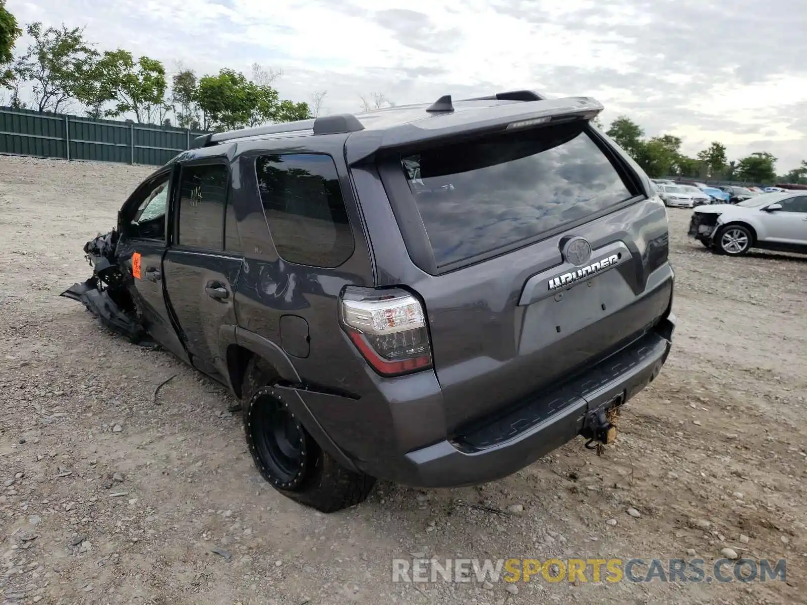 3 Фотография поврежденного автомобиля JTEBU5JR1K5683917 TOYOTA 4RUNNER 2019