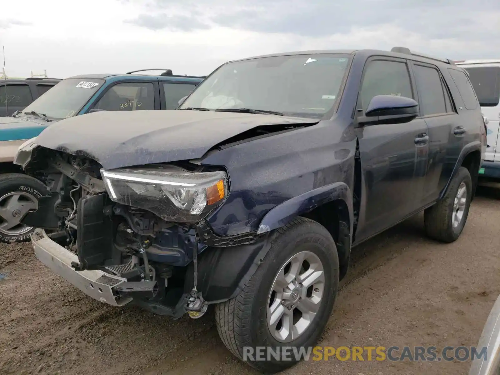 2 Photograph of a damaged car JTEBU5JR1K5688065 TOYOTA 4RUNNER 2019