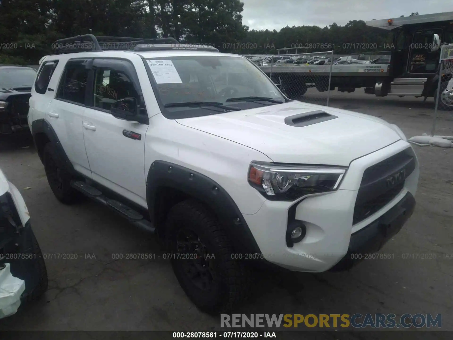 1 Photograph of a damaged car JTEBU5JR1K5689264 TOYOTA 4RUNNER 2019