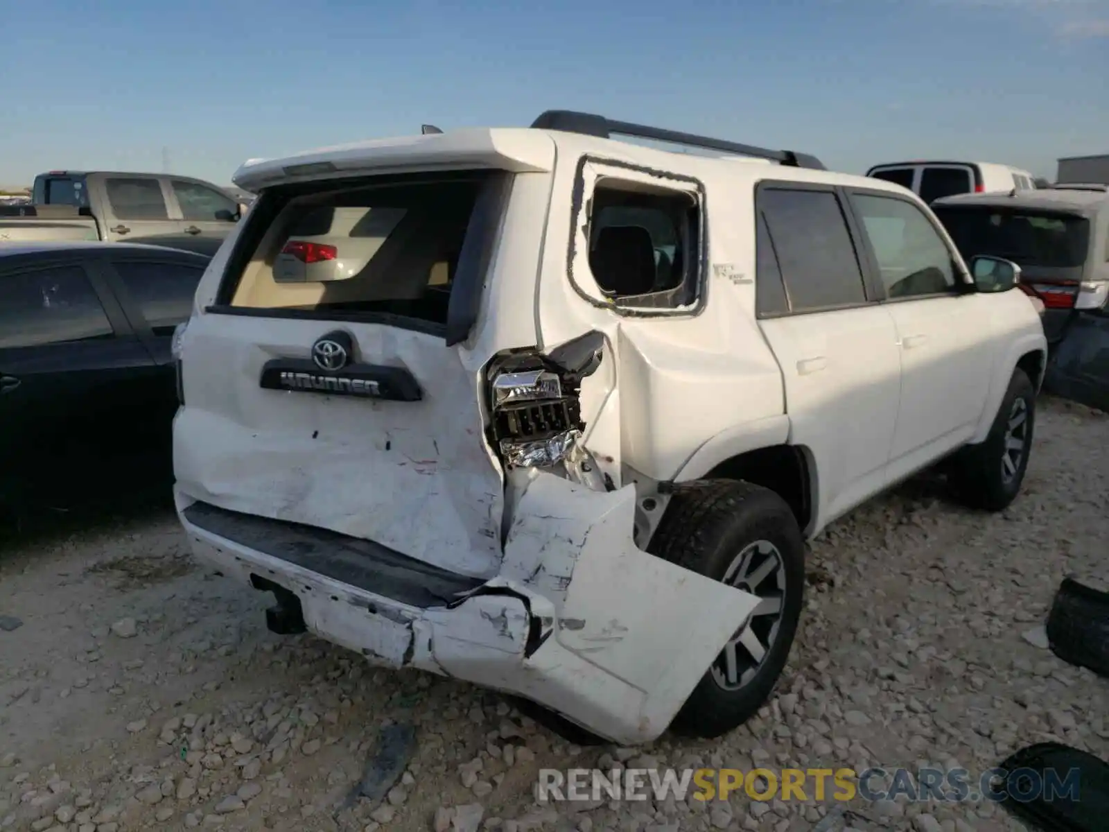 9 Photograph of a damaged car JTEBU5JR1K5694576 TOYOTA 4RUNNER 2019