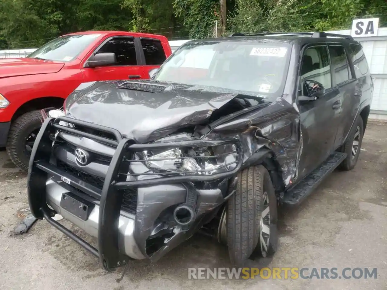 2 Фотография поврежденного автомобиля JTEBU5JR1K5695274 TOYOTA 4RUNNER 2019