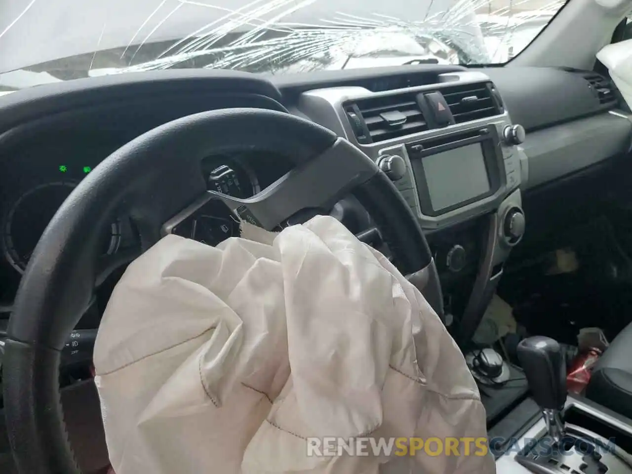 8 Photograph of a damaged car JTEBU5JR1K5695730 TOYOTA 4RUNNER 2019