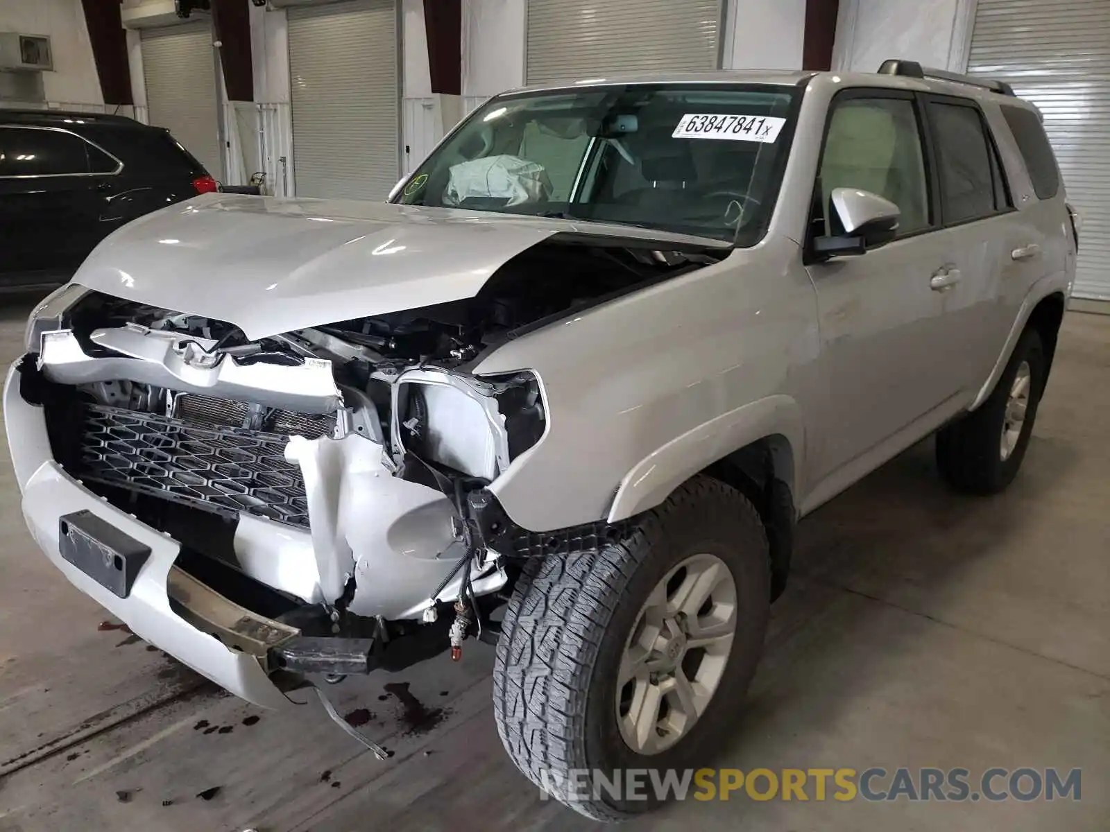 2 Photograph of a damaged car JTEBU5JR1K5698014 TOYOTA 4RUNNER 2019