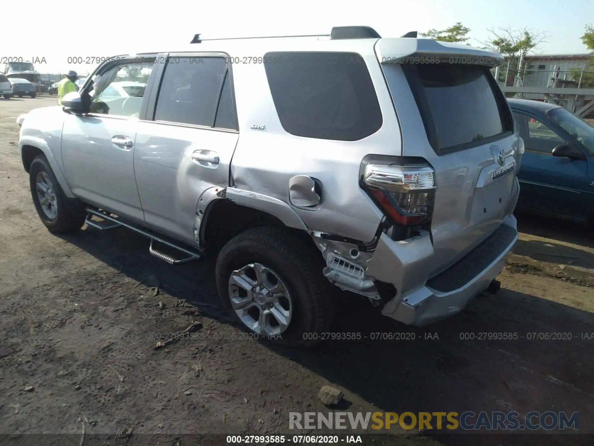 6 Photograph of a damaged car JTEBU5JR1K5700649 TOYOTA 4RUNNER 2019