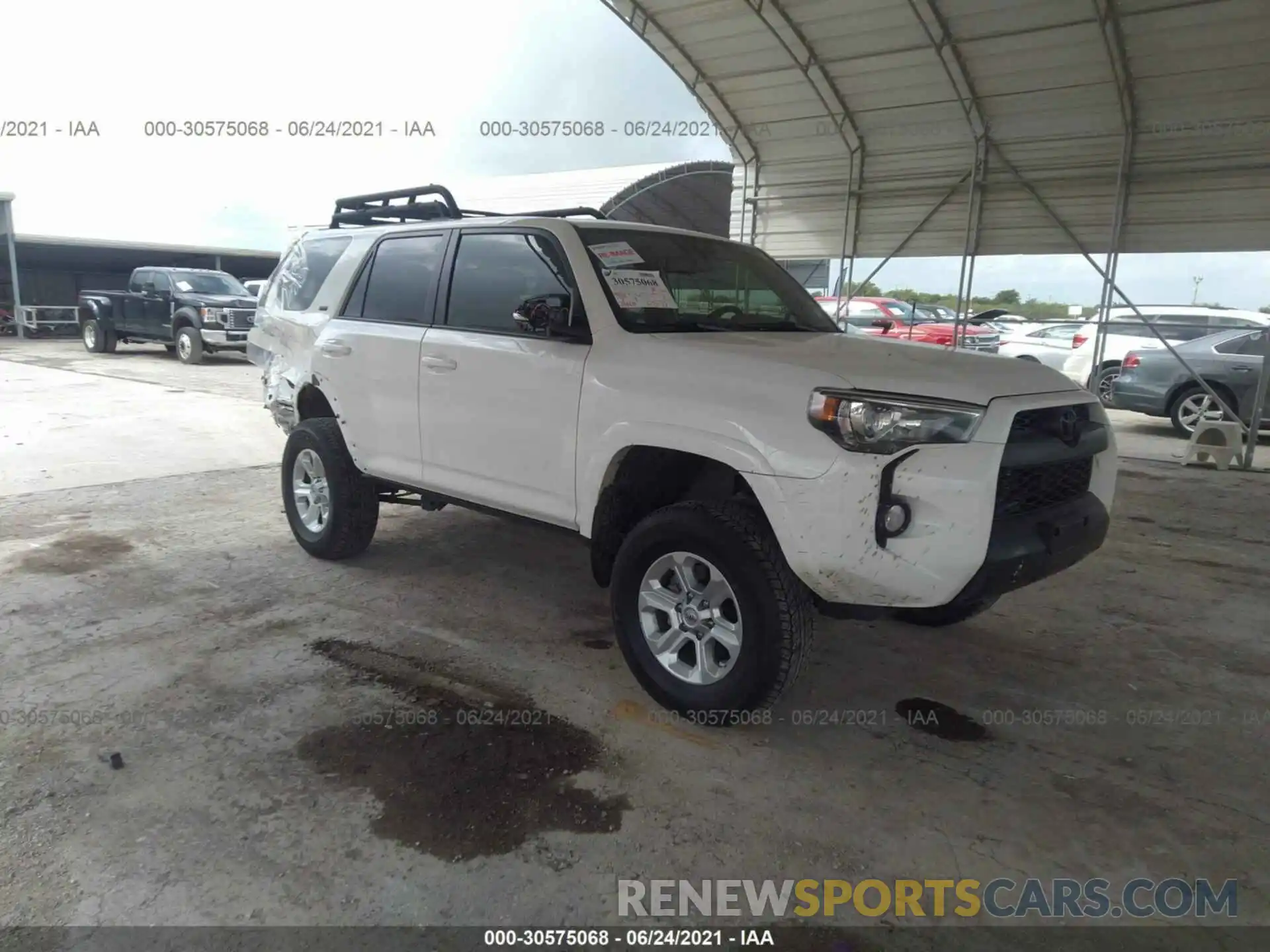 1 Photograph of a damaged car JTEBU5JR1K5703566 TOYOTA 4RUNNER 2019