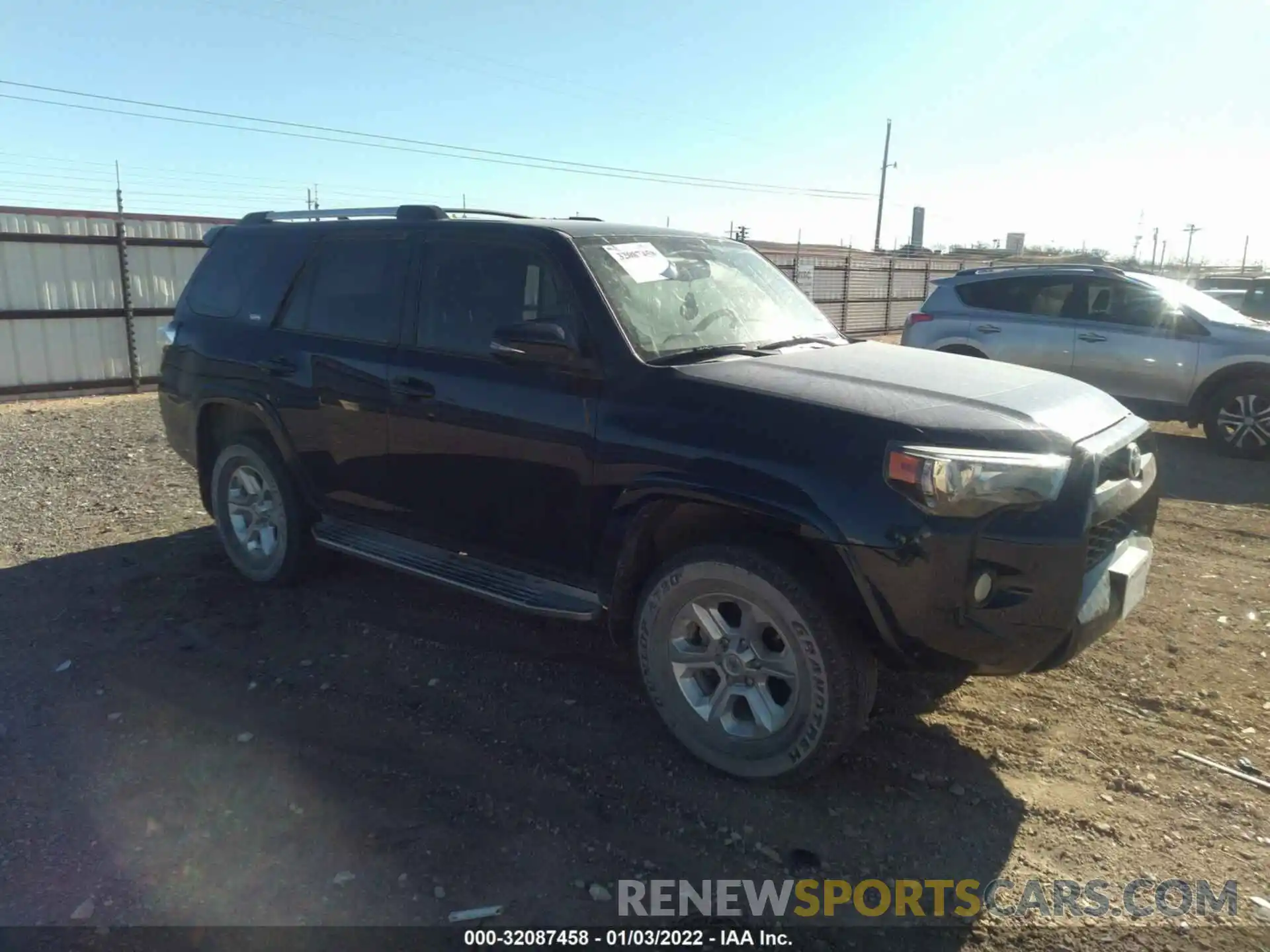 1 Photograph of a damaged car JTEBU5JR1K5708105 TOYOTA 4RUNNER 2019