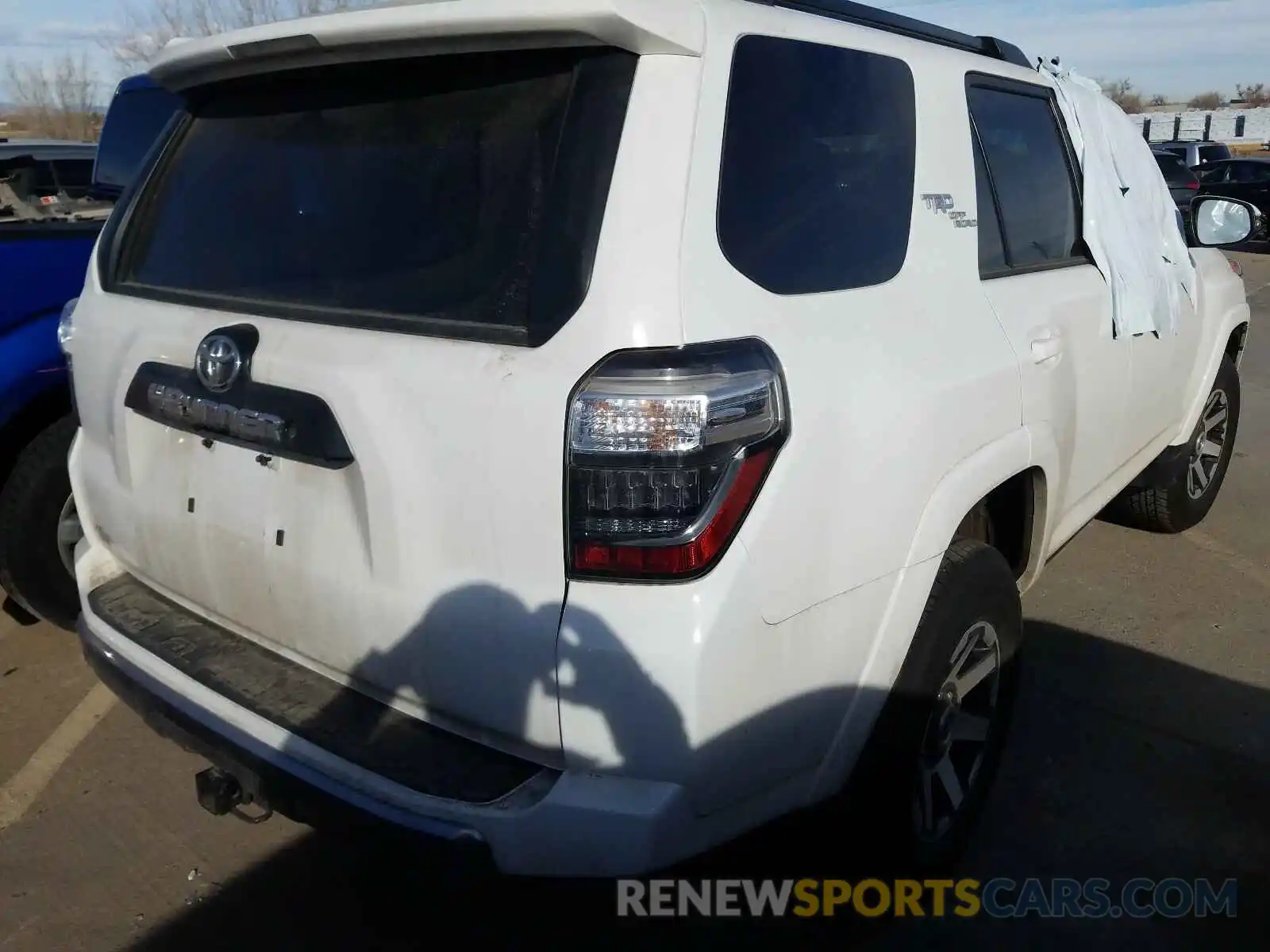 4 Фотография поврежденного автомобиля JTEBU5JR1K5712798 TOYOTA 4RUNNER 2019