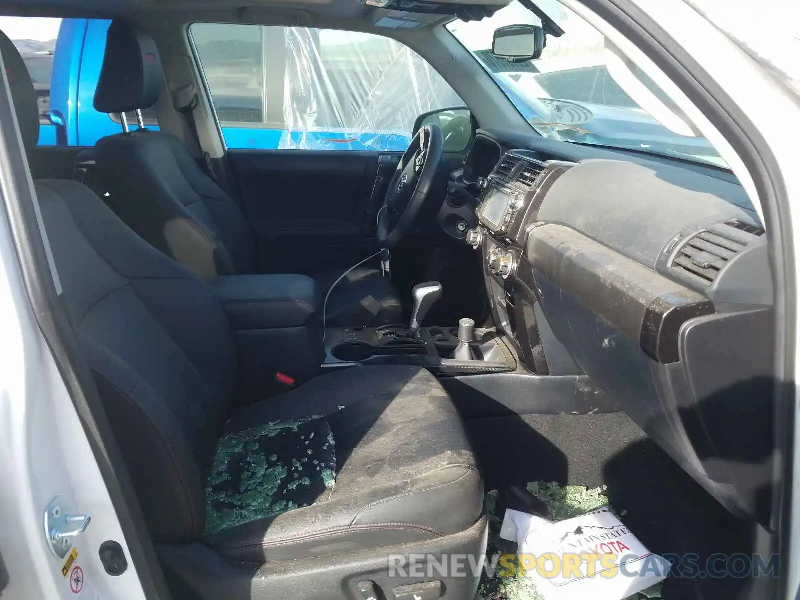 5 Photograph of a damaged car JTEBU5JR1K5712798 TOYOTA 4RUNNER 2019