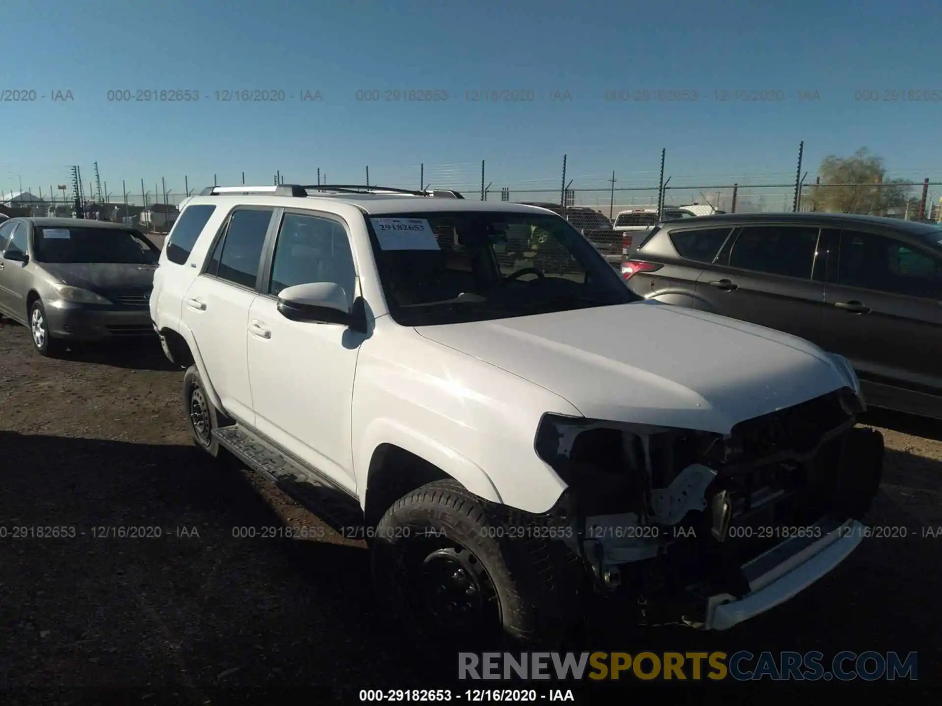 1 Photograph of a damaged car JTEBU5JR1K5713675 TOYOTA 4RUNNER 2019