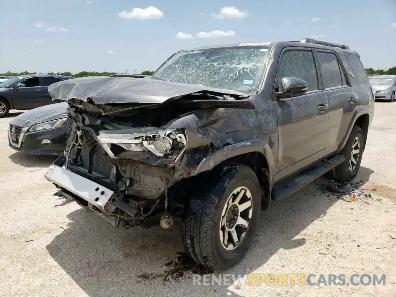 2 Photograph of a damaged car JTEBU5JR1K5716270 TOYOTA 4RUNNER 2019