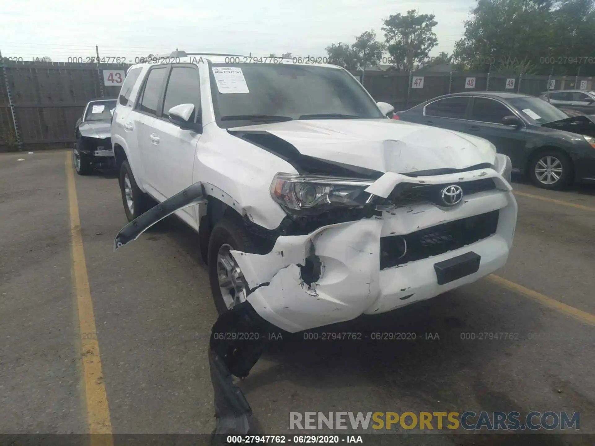 6 Photograph of a damaged car JTEBU5JR1K5717676 TOYOTA 4RUNNER 2019