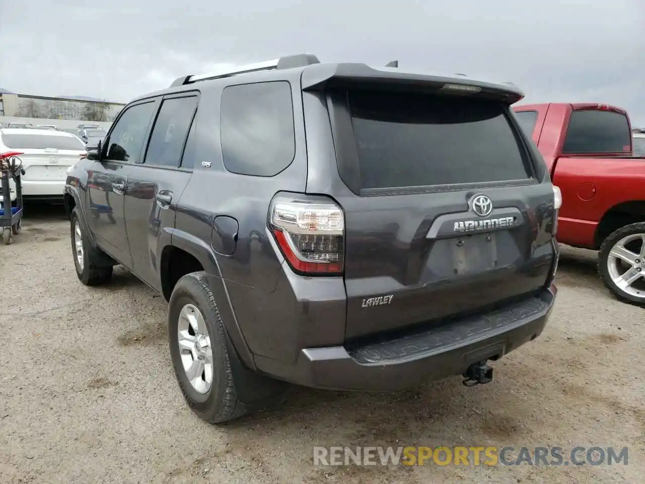 3 Фотография поврежденного автомобиля JTEBU5JR1K5719105 TOYOTA 4RUNNER 2019