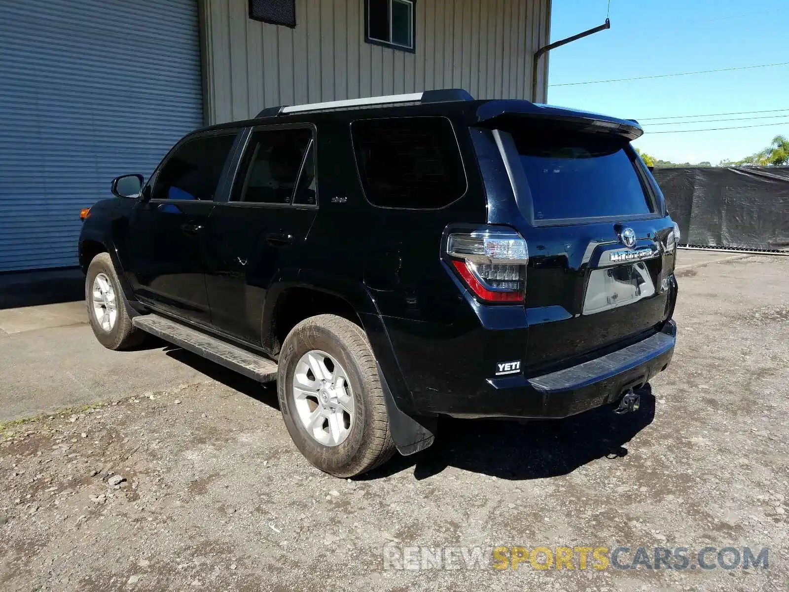 3 Фотография поврежденного автомобиля JTEBU5JR1K5723381 TOYOTA 4RUNNER 2019