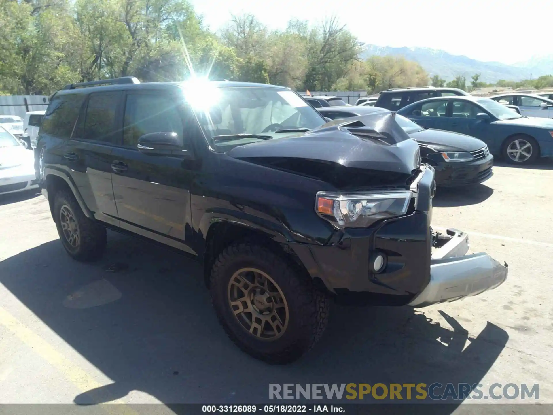 1 Photograph of a damaged car JTEBU5JR1K5724918 TOYOTA 4RUNNER 2019