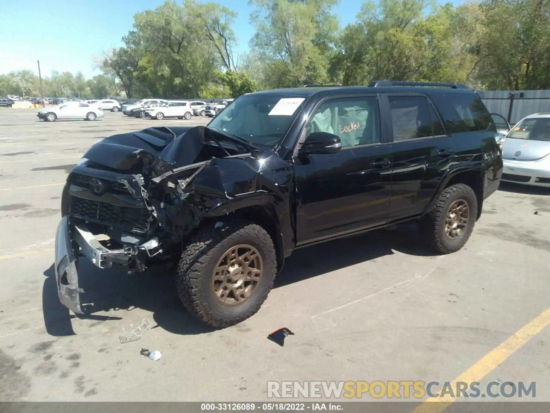 2 Photograph of a damaged car JTEBU5JR1K5724918 TOYOTA 4RUNNER 2019