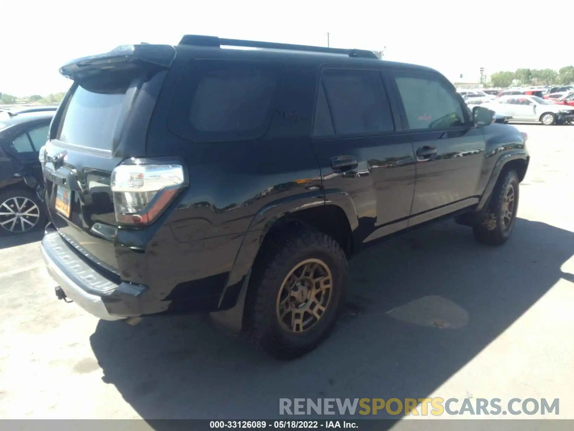 4 Фотография поврежденного автомобиля JTEBU5JR1K5724918 TOYOTA 4RUNNER 2019