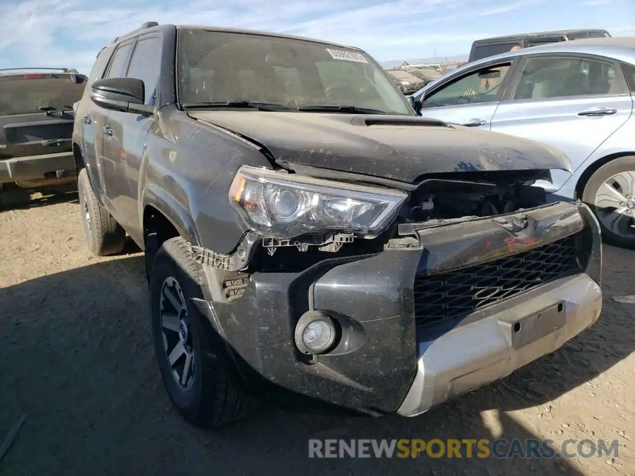 1 Photograph of a damaged car JTEBU5JR1K5728029 TOYOTA 4RUNNER 2019