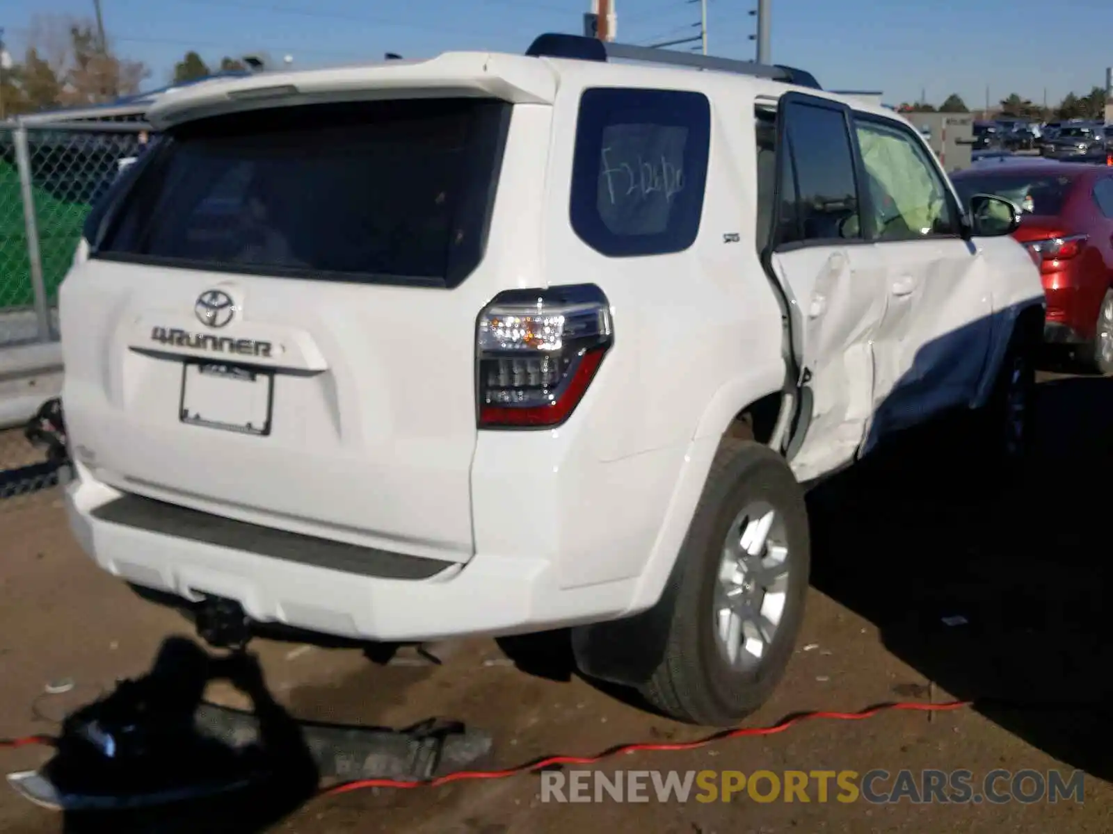 4 Photograph of a damaged car JTEBU5JR1K5737264 TOYOTA 4RUNNER 2019