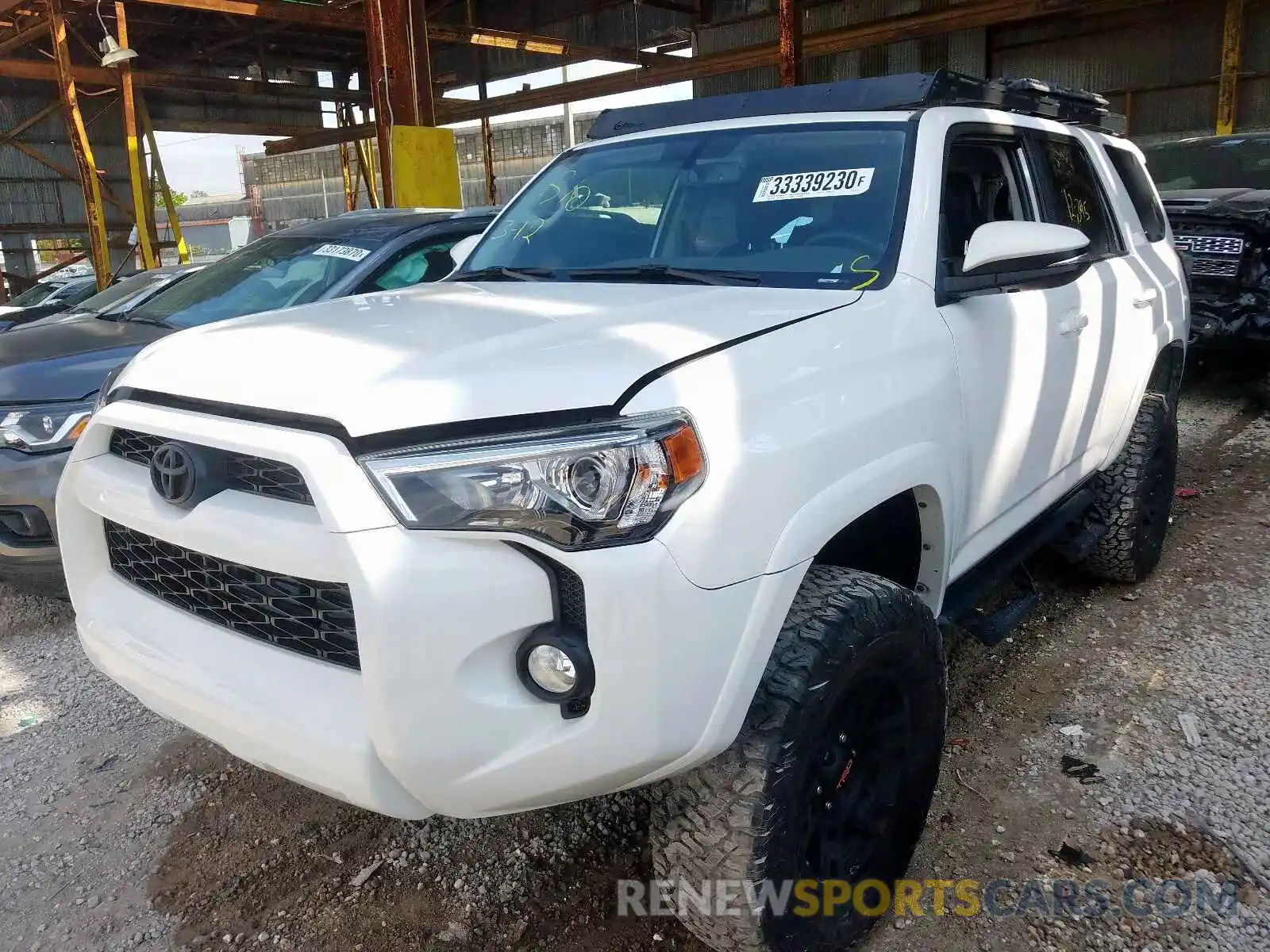 2 Photograph of a damaged car JTEBU5JR2K5612287 TOYOTA 4RUNNER 2019